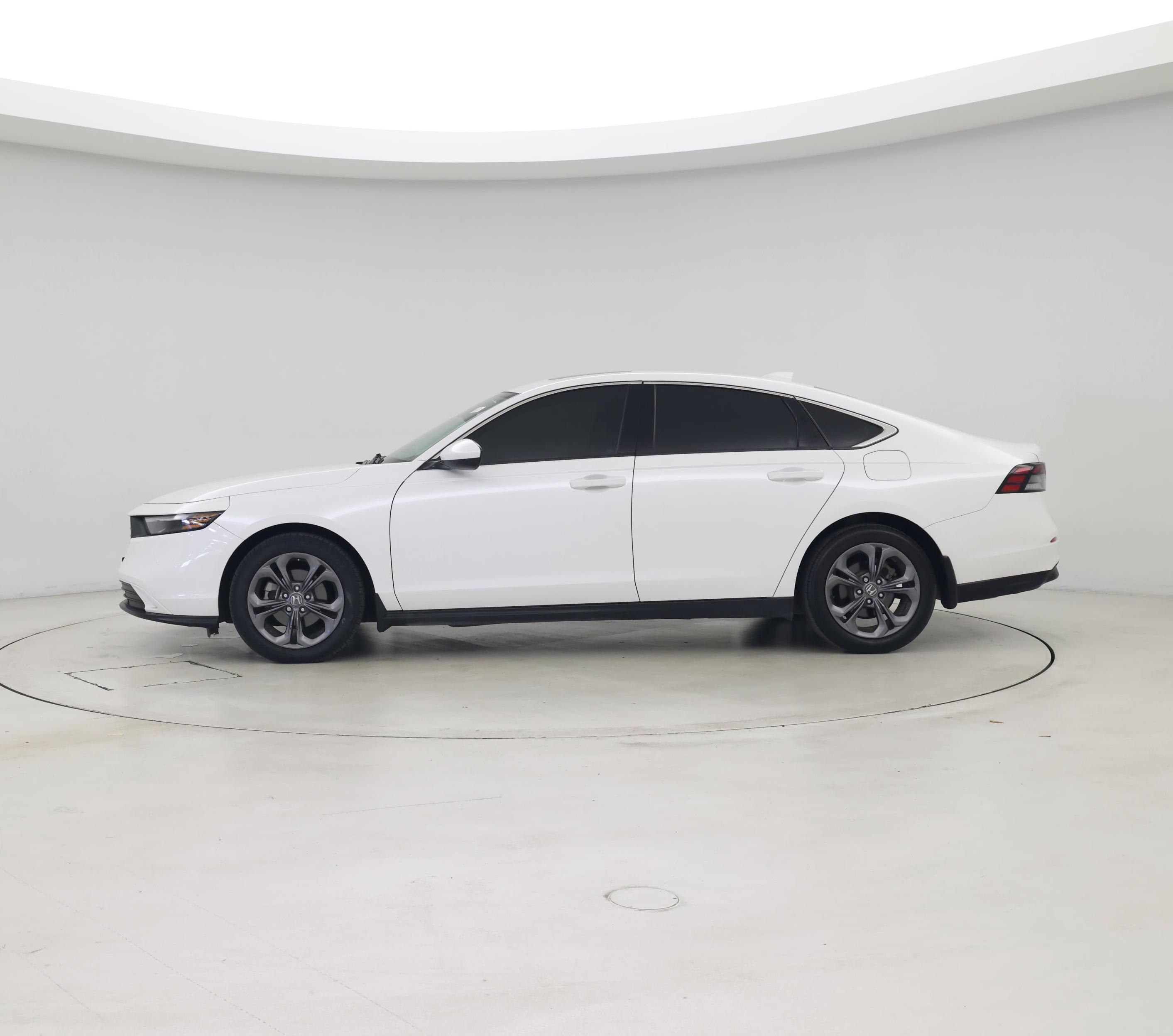 Thumbnail: 2023 Honda Accord - 3