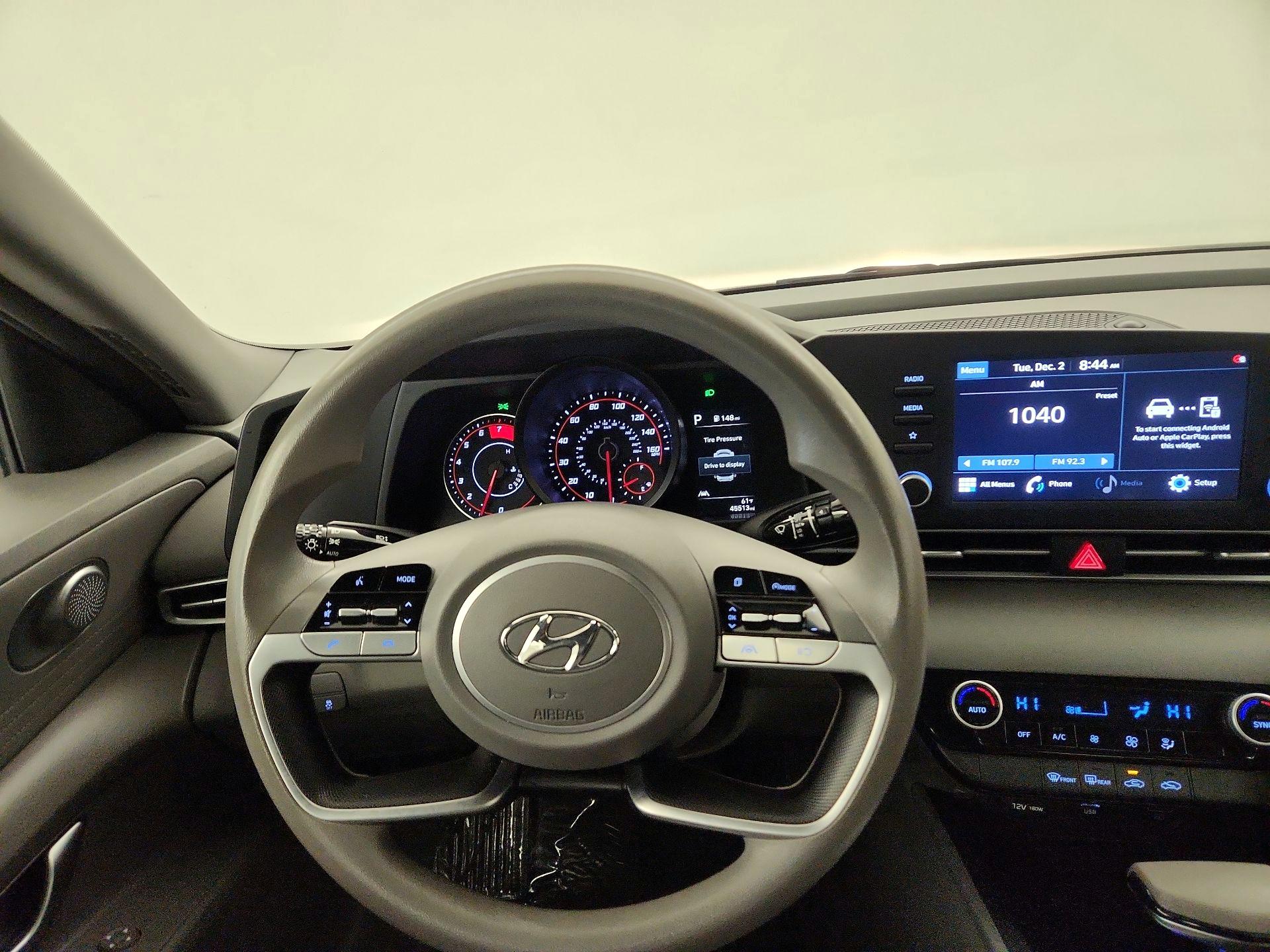 Thumbnail: 2021 Hyundai Elantra - 10