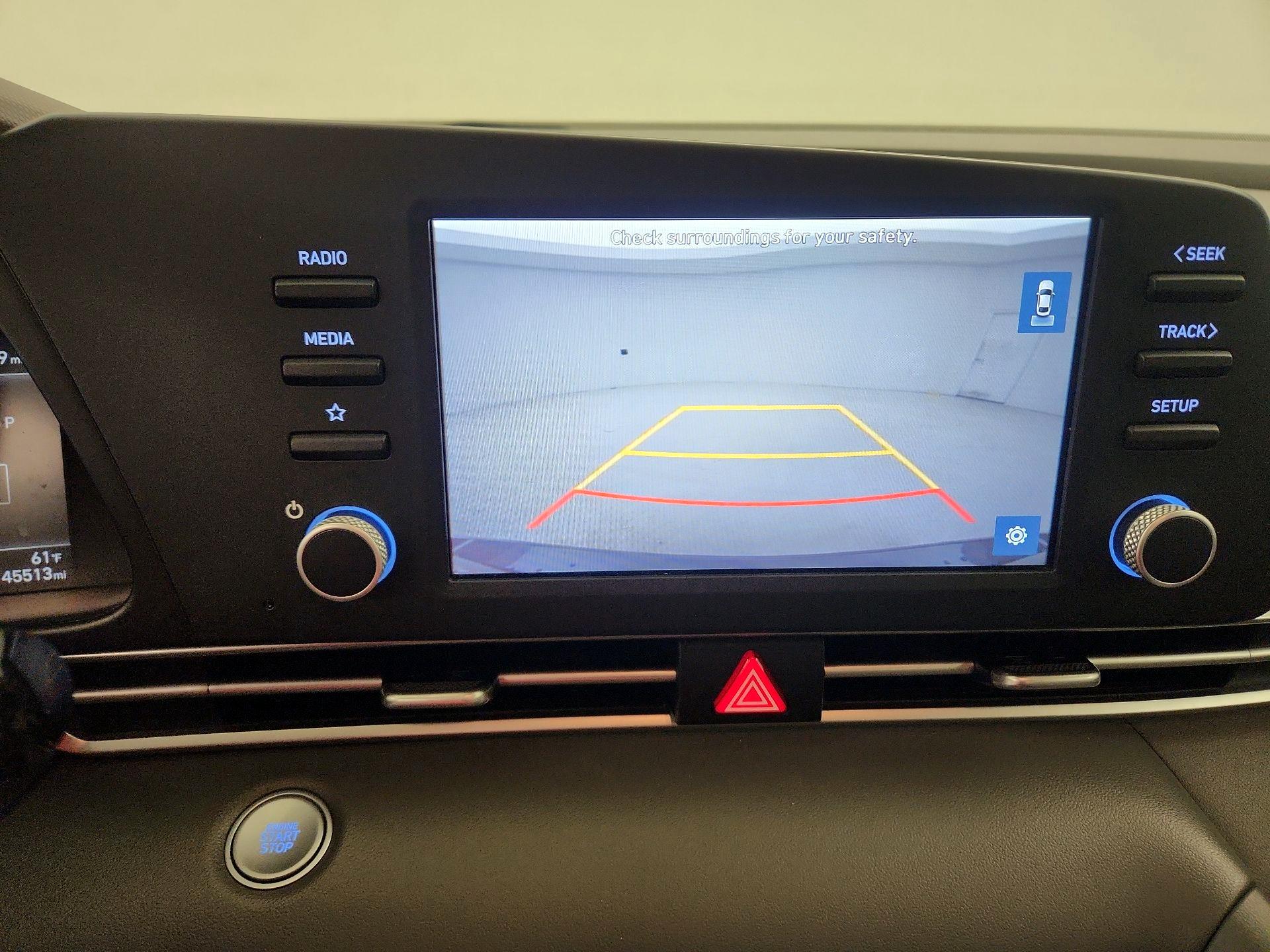 Thumbnail: 2021 Hyundai Elantra - 14