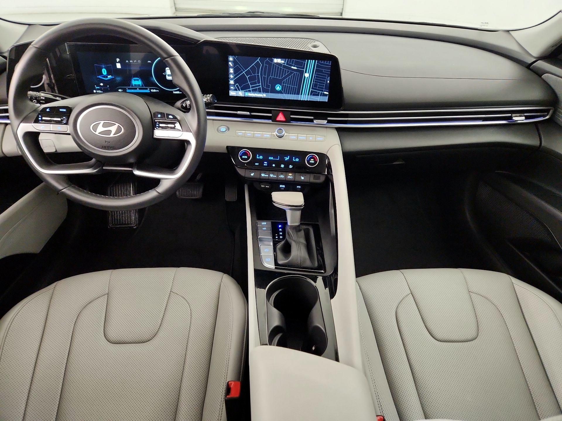 Thumbnail: 2025 Hyundai Elantra - 9