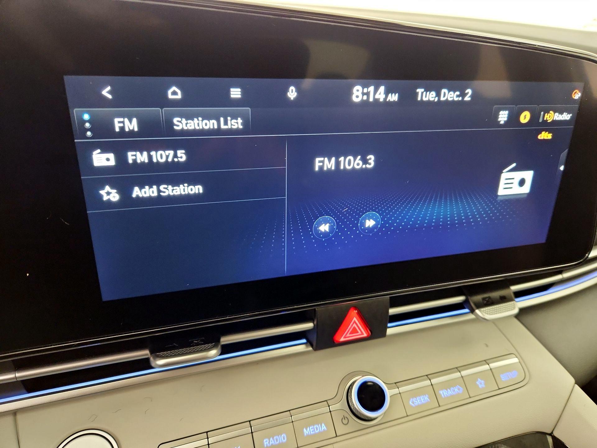 Thumbnail: 2025 Hyundai Elantra - 16