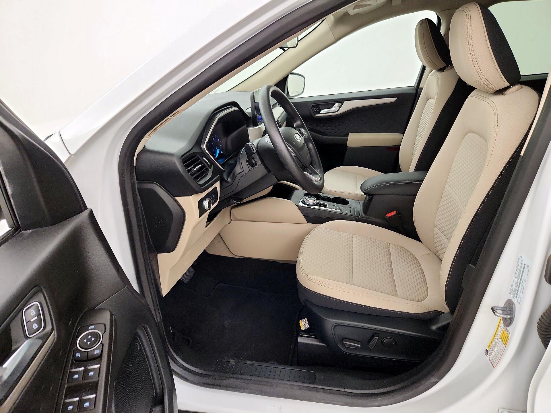 Thumbnail: 2020 Ford Escape - 11