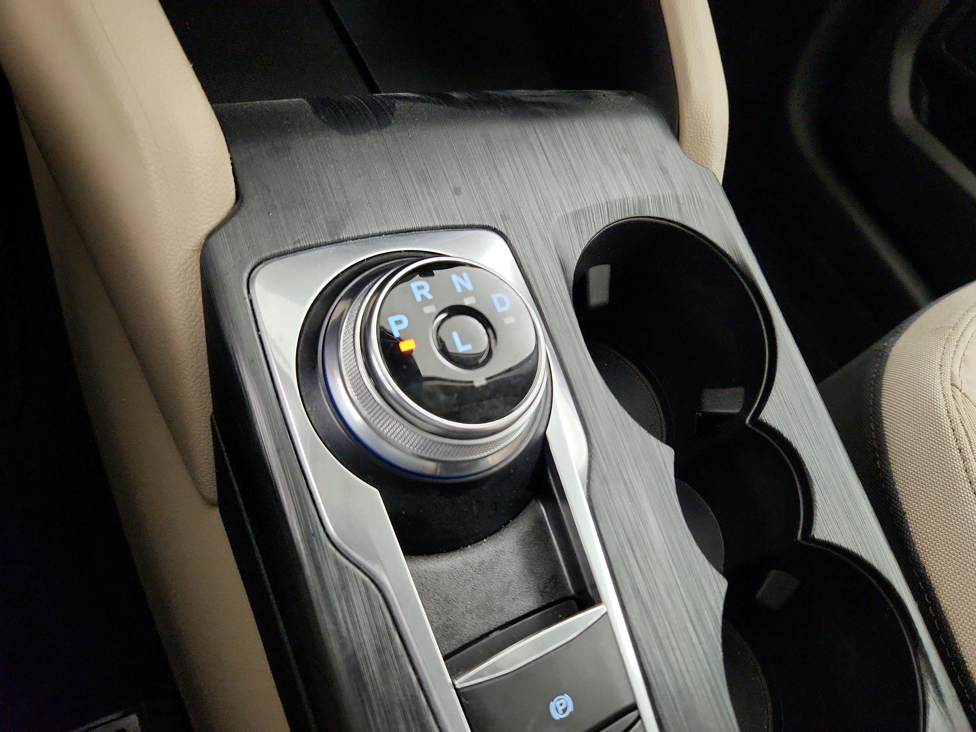 Thumbnail: 2020 Ford Escape - 17