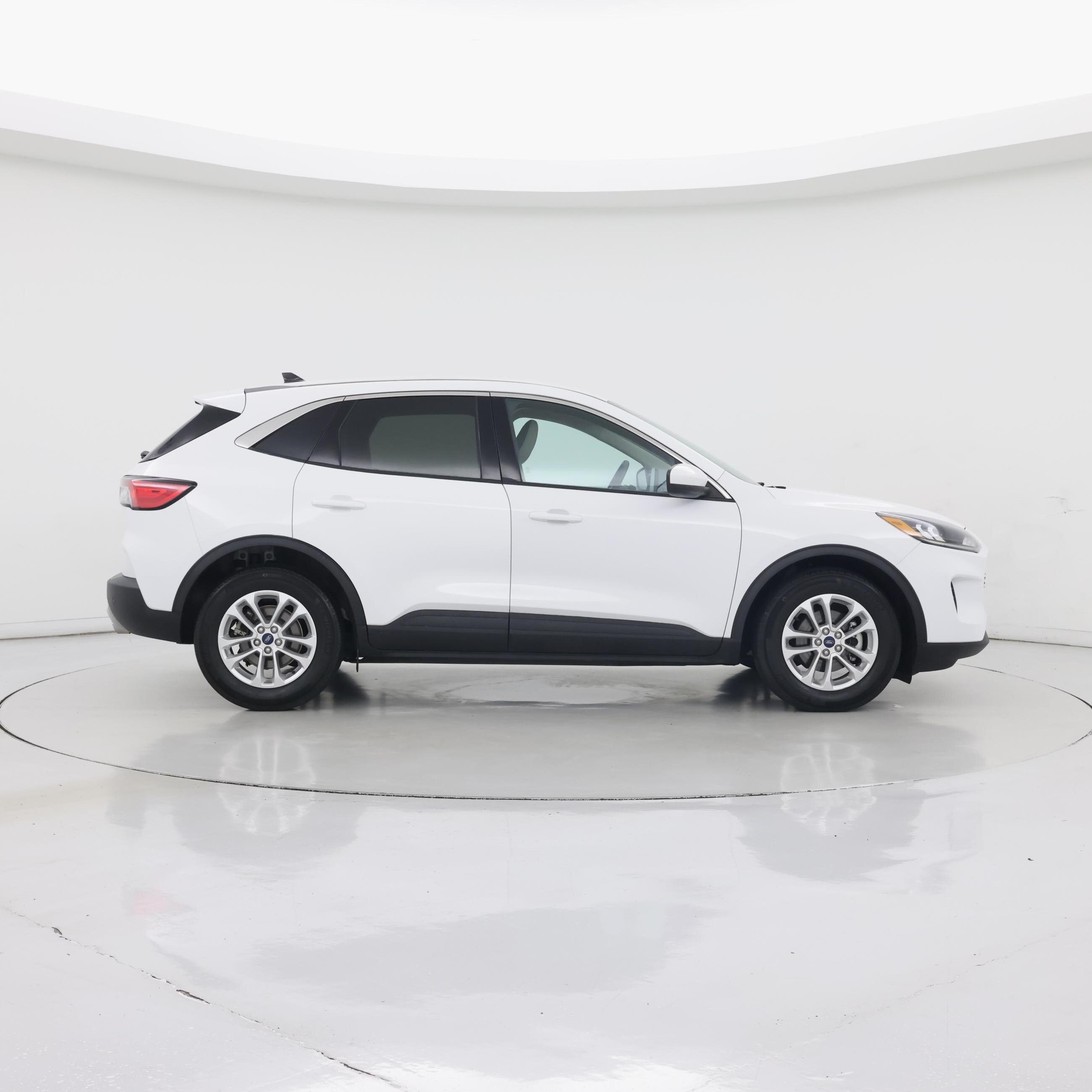 Thumbnail: 2020 Ford Escape - 7