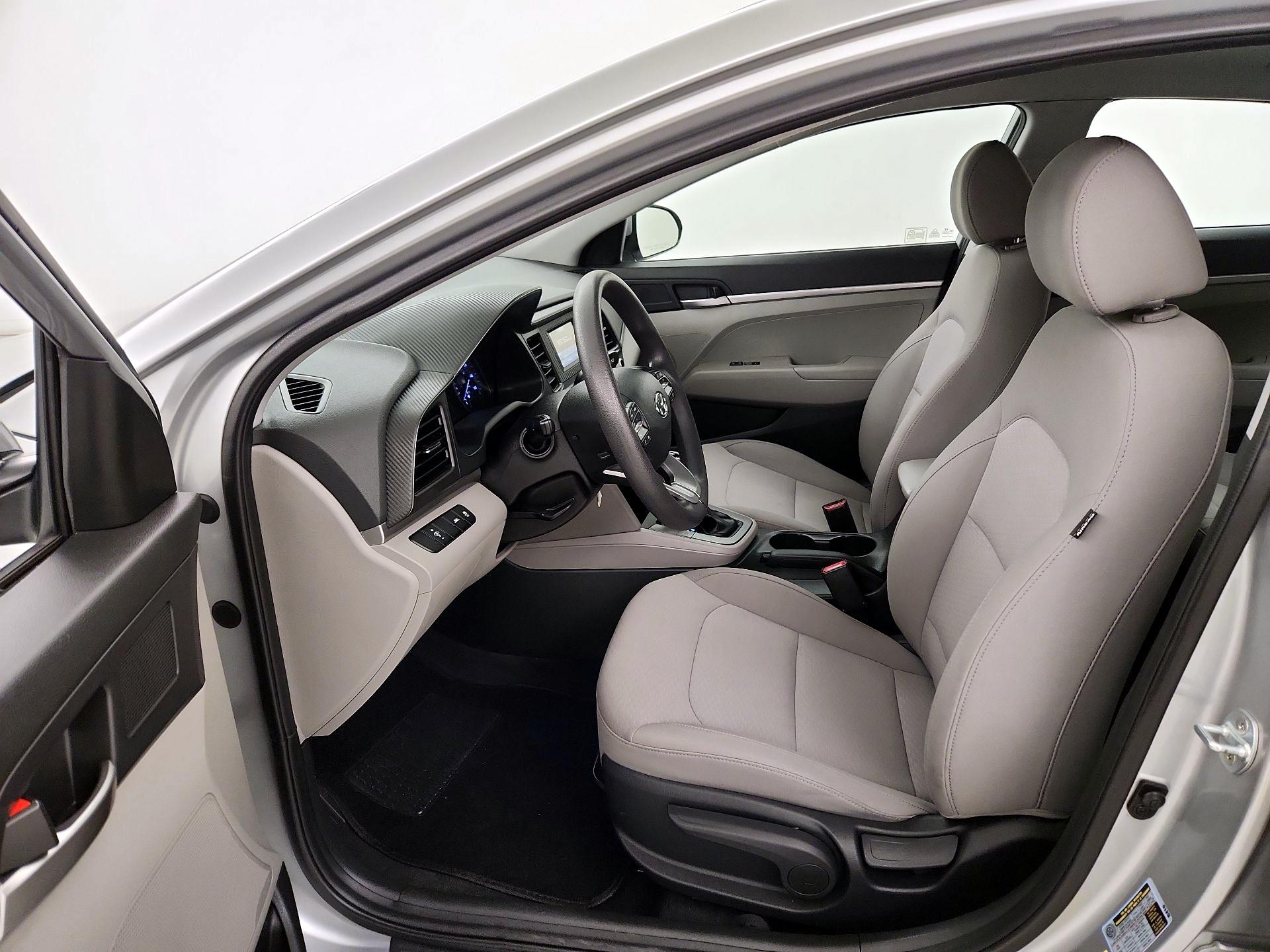 Thumbnail: 2020 Hyundai Elantra - 11