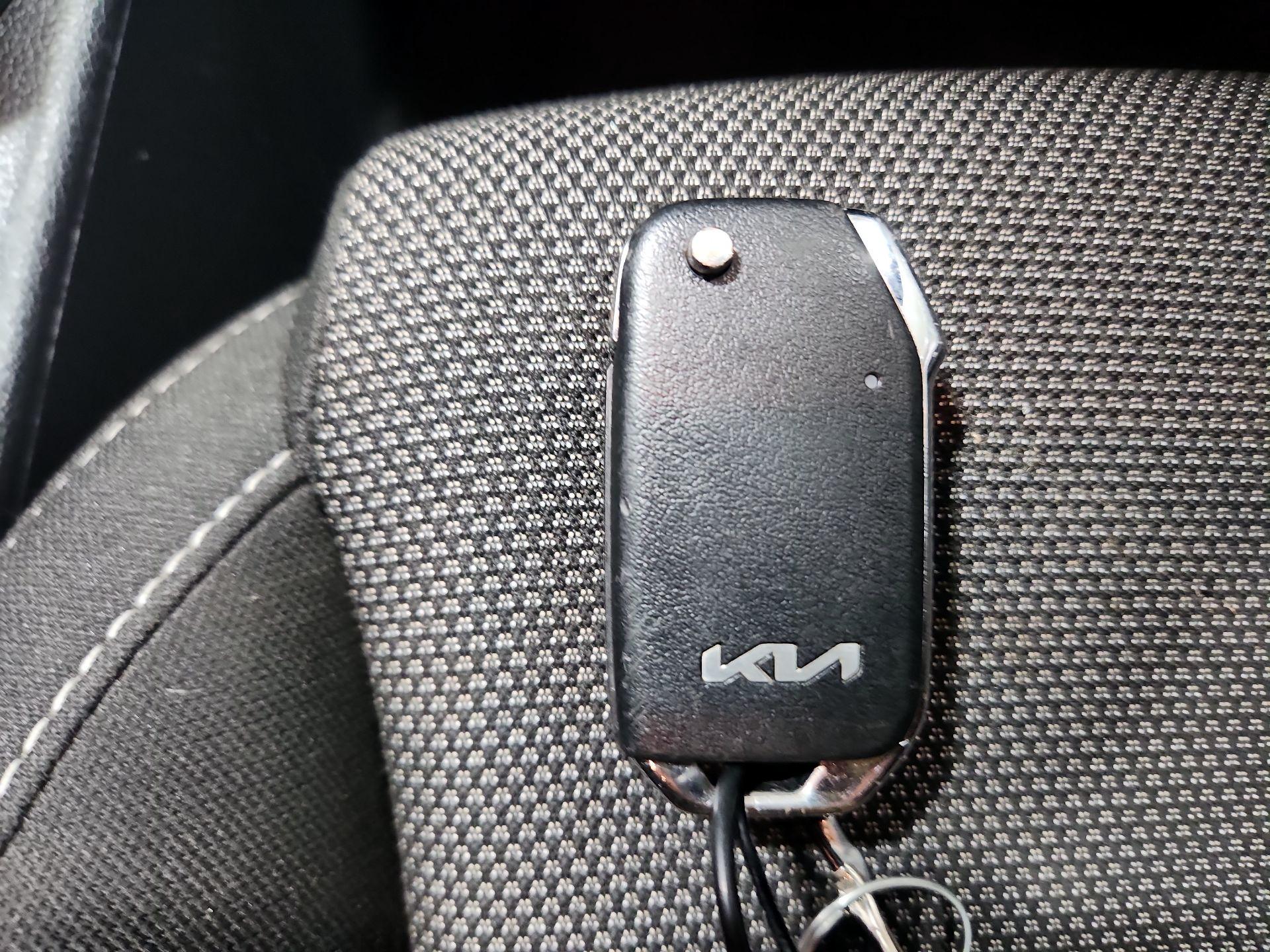 Thumbnail: 2024 Kia Forte - 18