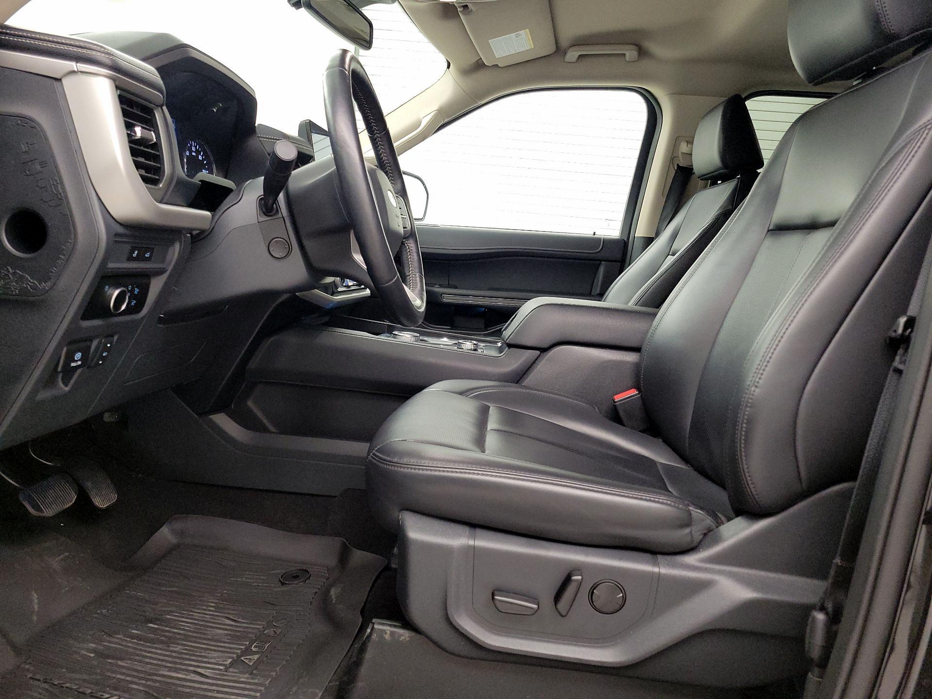 Thumbnail: 2024 Ford Expedition MAX - 11