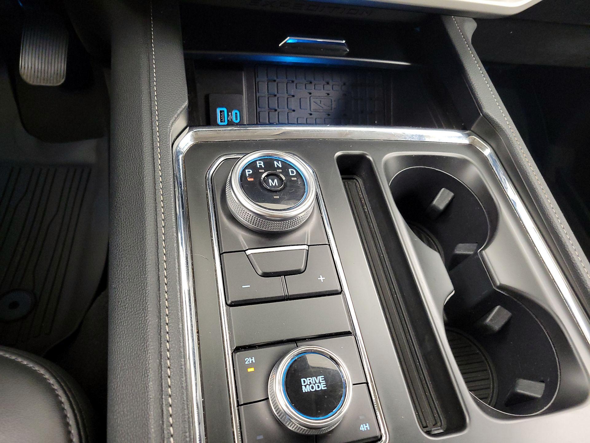 Thumbnail: 2024 Ford Expedition MAX - 18