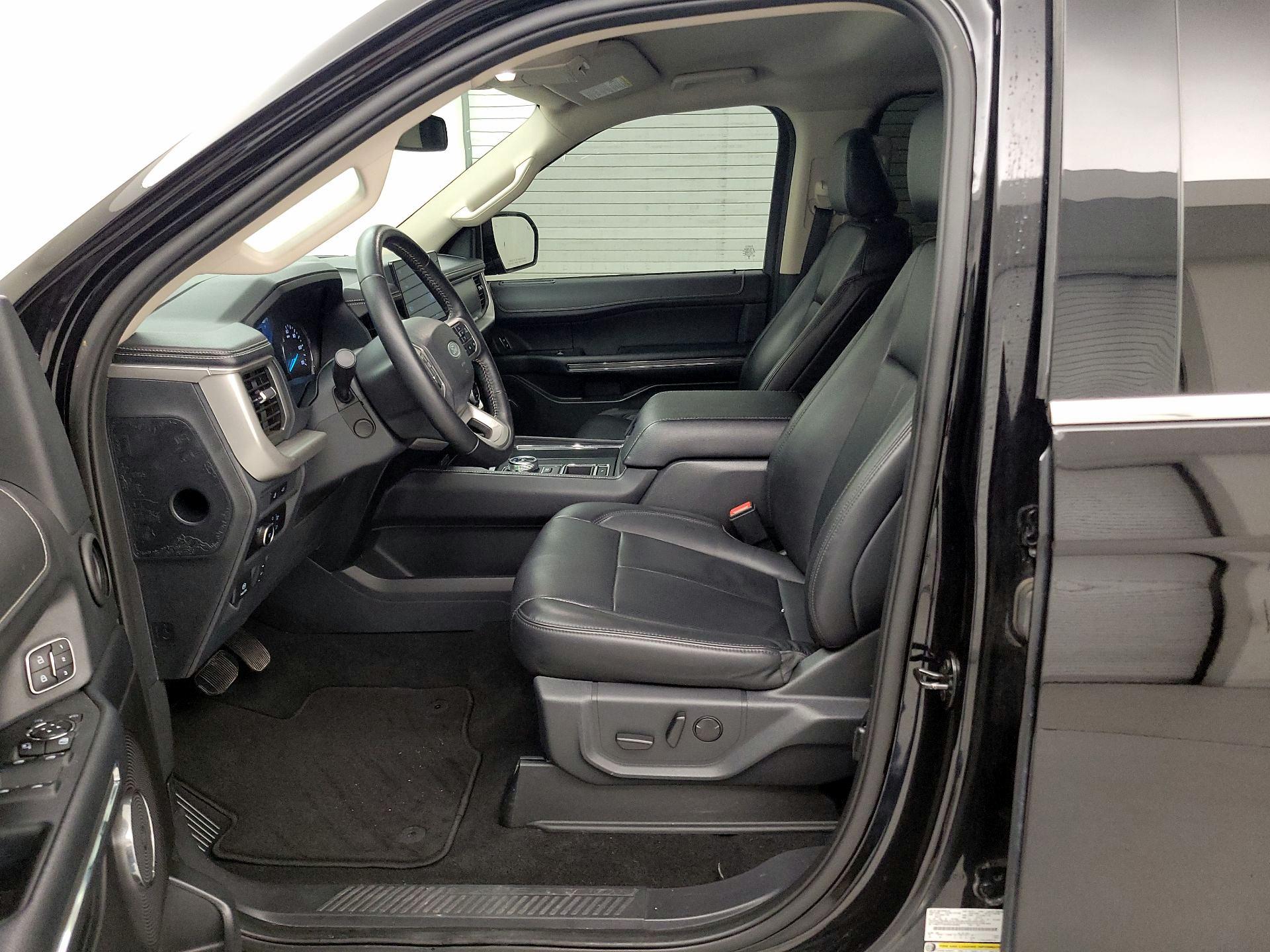 Thumbnail: 2024 Ford Expedition - 11