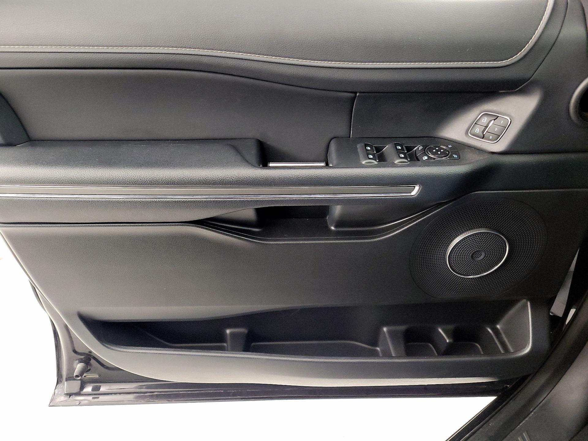 Thumbnail: 2024 Ford Expedition - 12