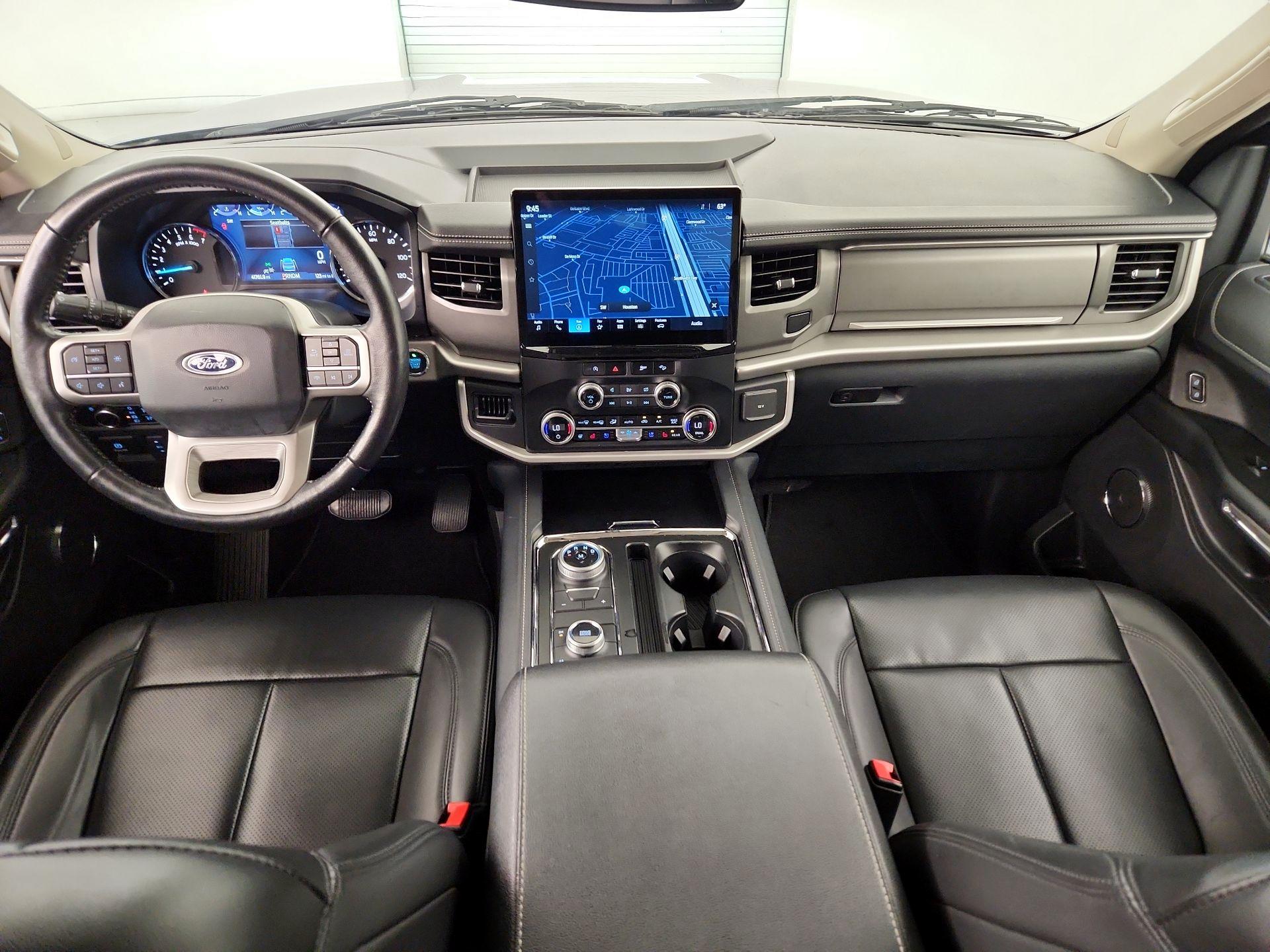 Thumbnail: 2023 Ford Expedition - 9