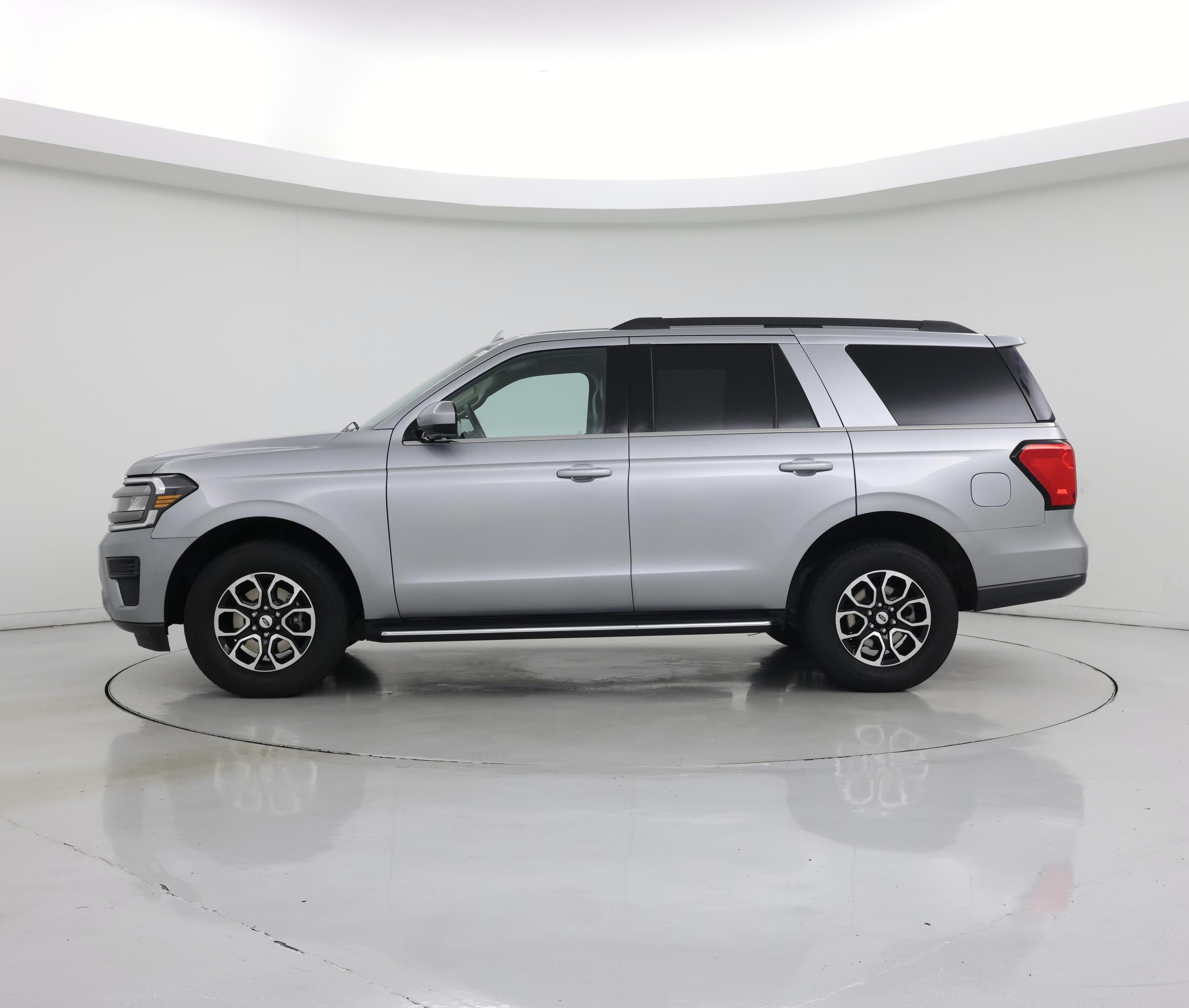 Thumbnail: 2023 Ford Expedition - 3