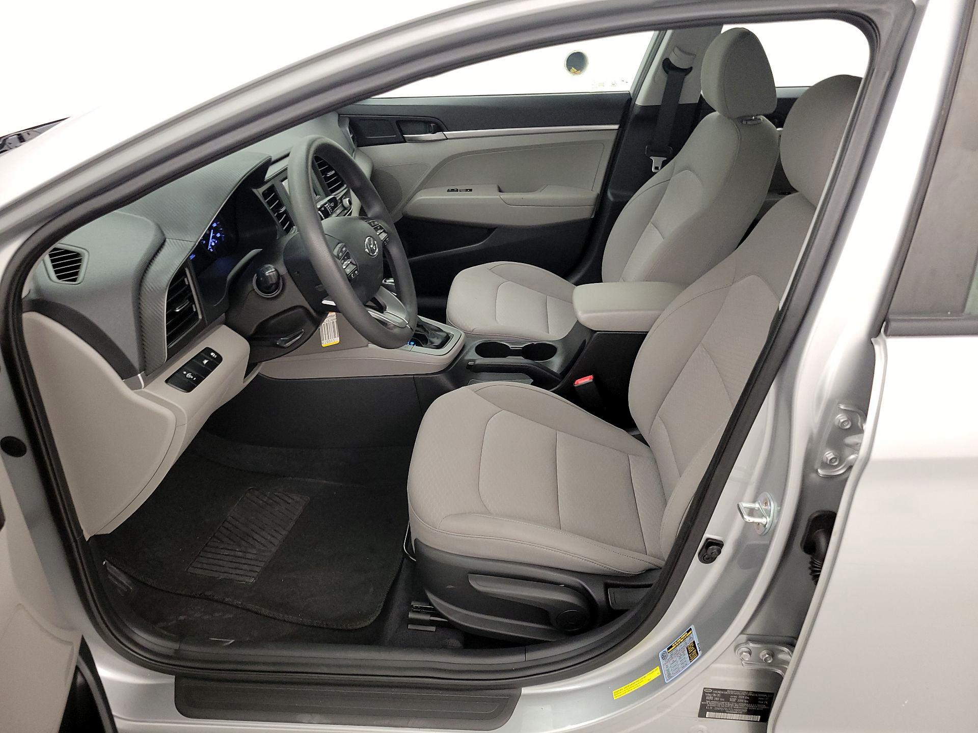 Thumbnail: 2020 Hyundai Elantra - 11