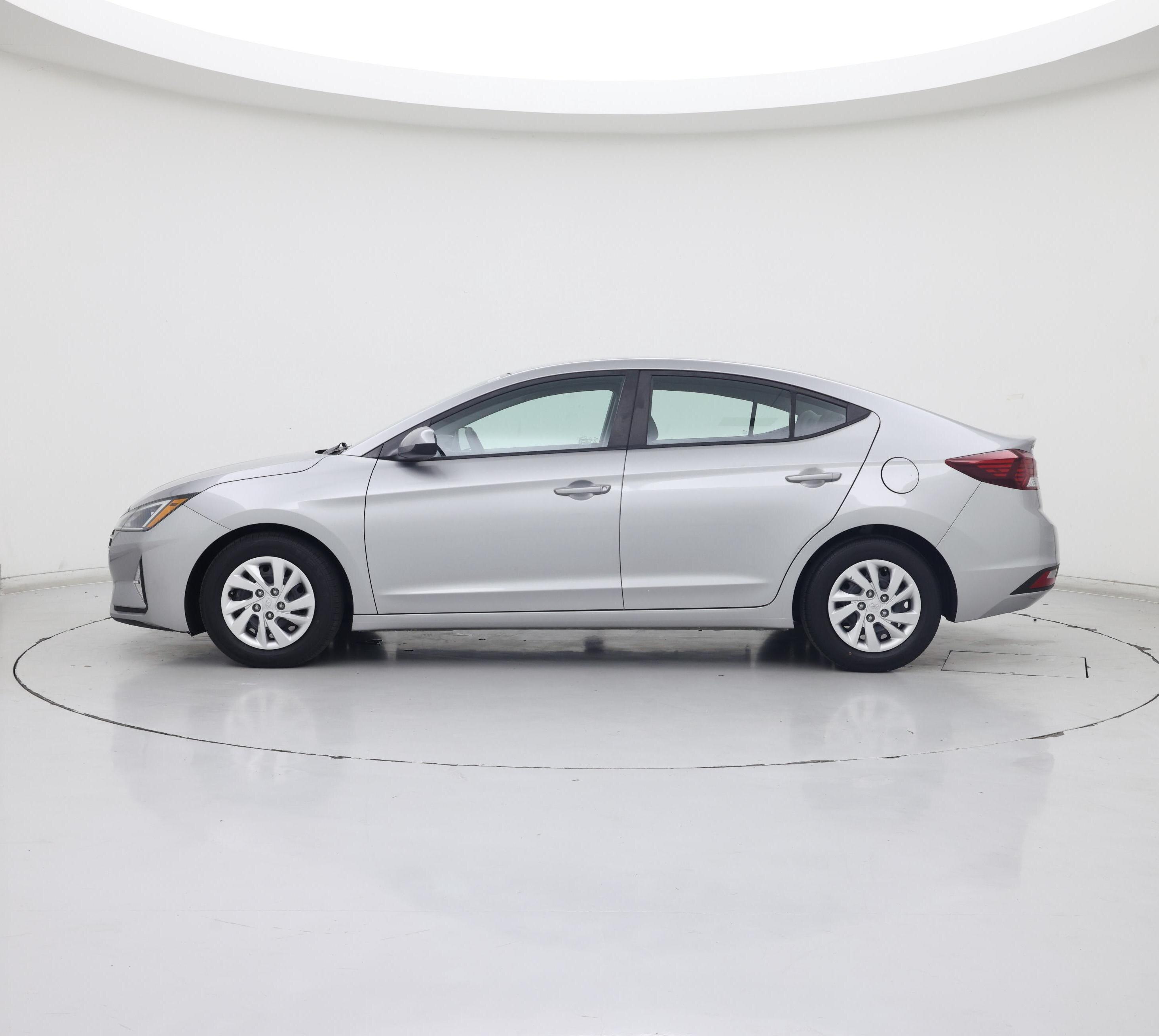 Thumbnail: 2020 Hyundai Elantra - 3