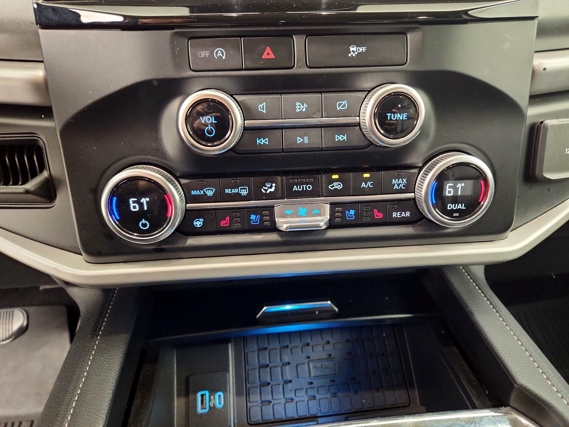 Thumbnail: 2024 Ford Expedition MAX - 17