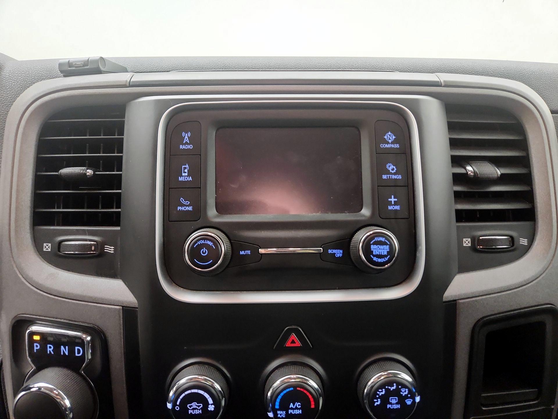 Thumbnail: 2023 RAM 1500 Classic - 13