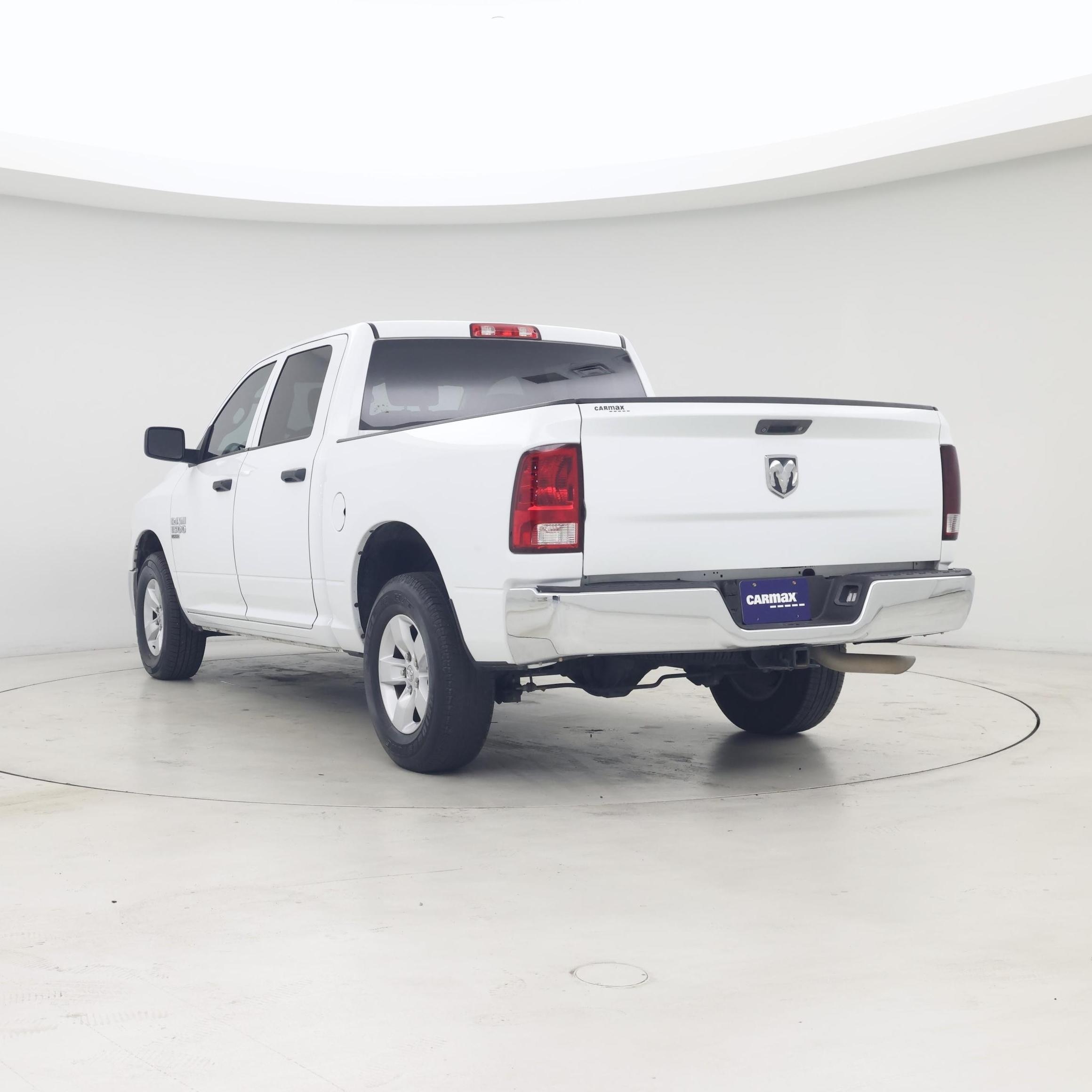 Thumbnail: 2023 RAM 1500 Classic - 2