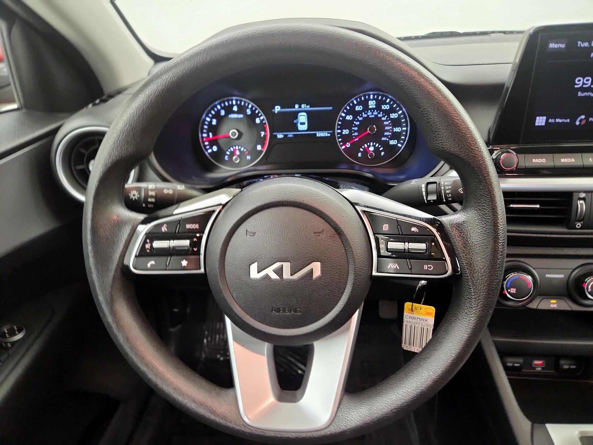 Thumbnail: 2023 Kia Forte - 10