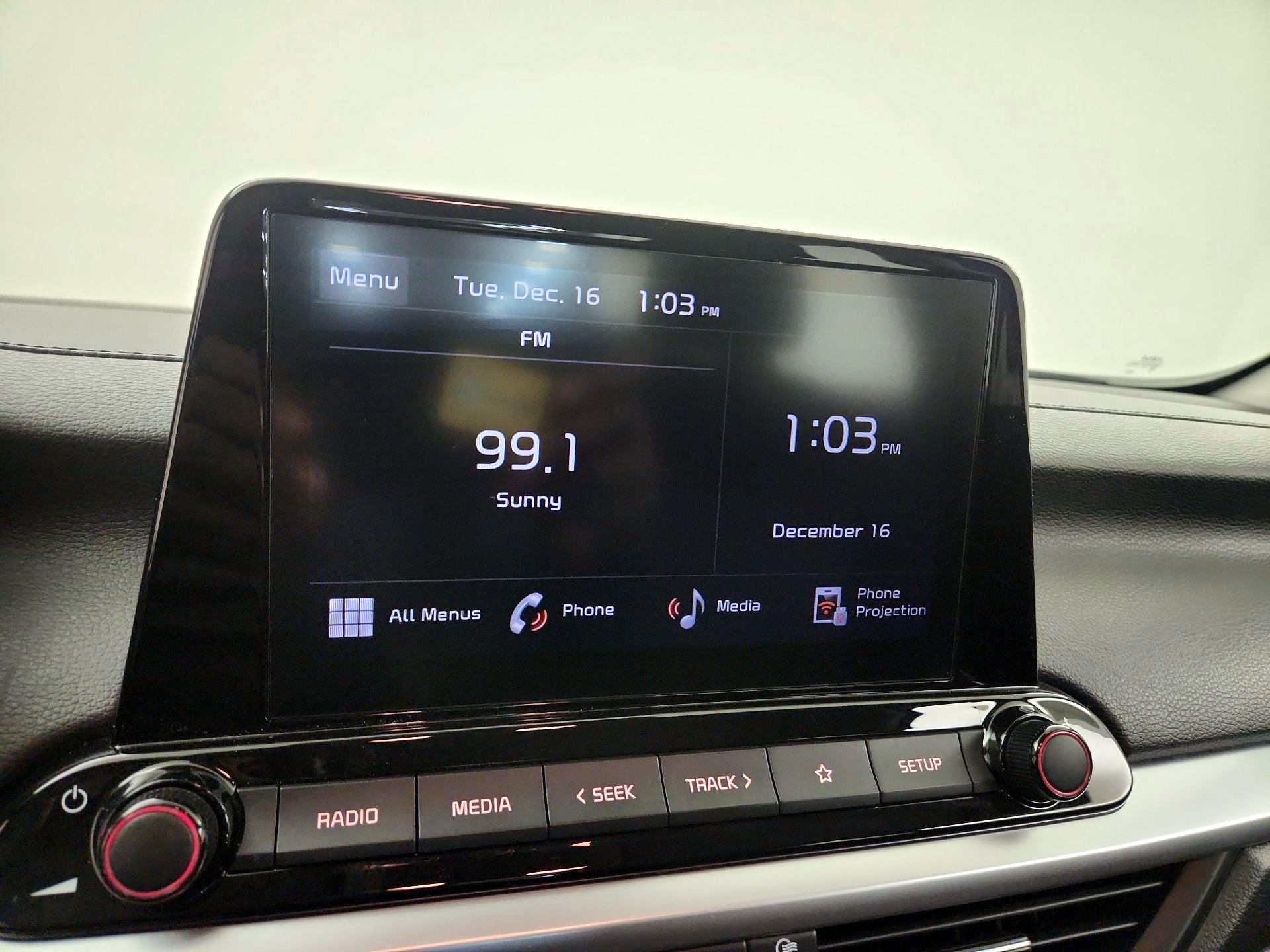 Thumbnail: 2023 Kia Forte - 15