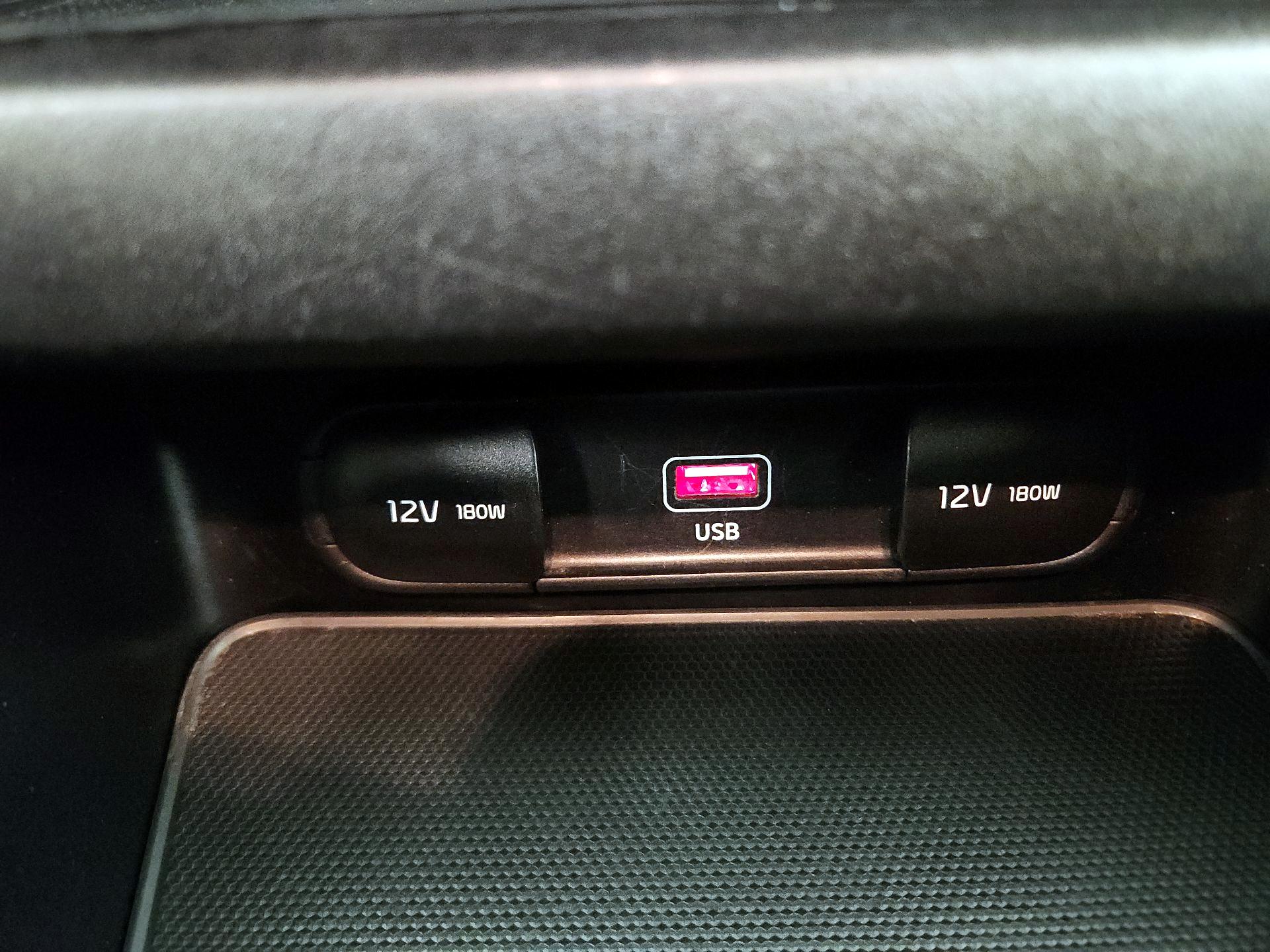 Thumbnail: 2023 Kia Forte - 18