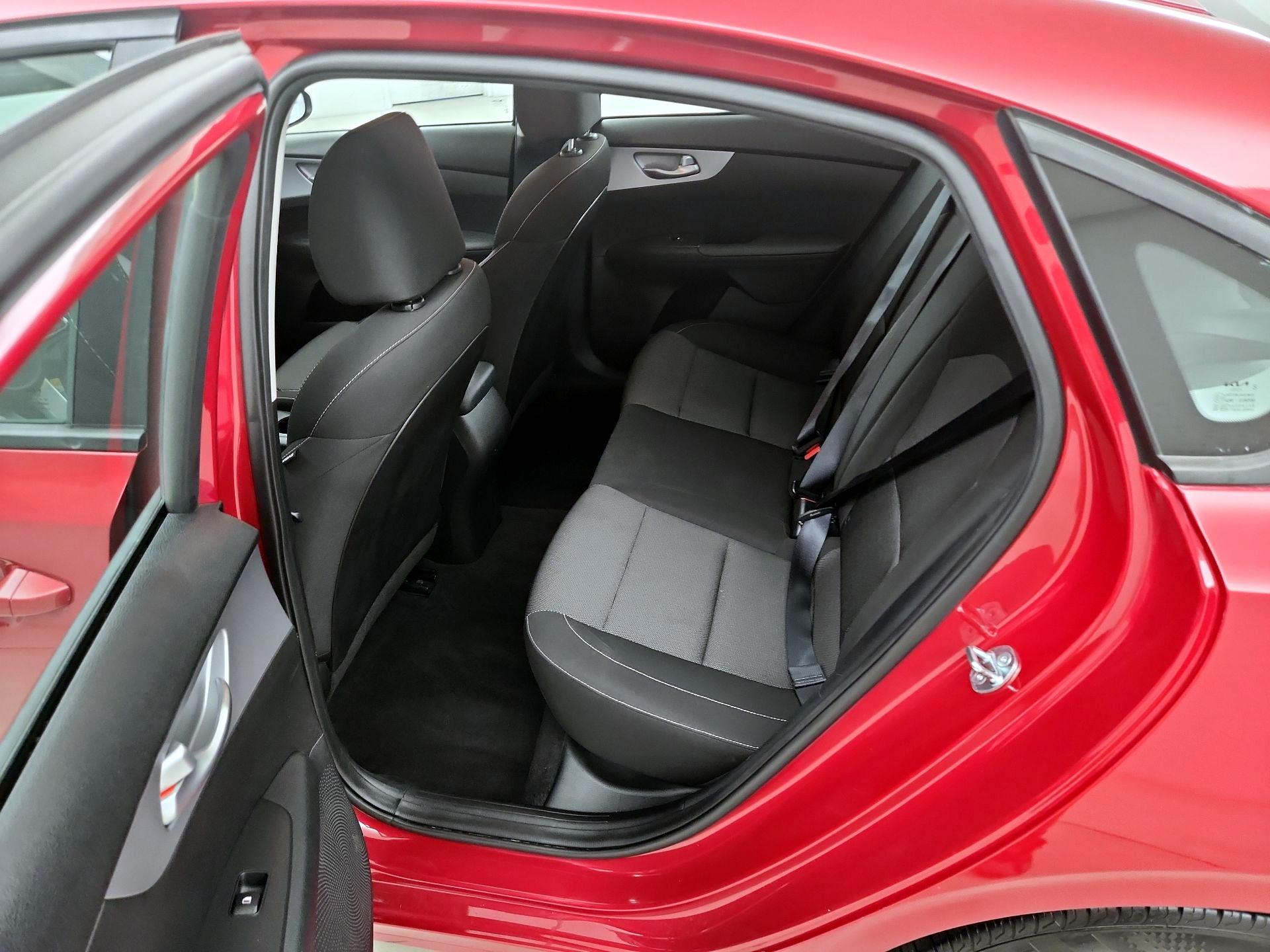 Thumbnail: 2023 Kia Forte - 19