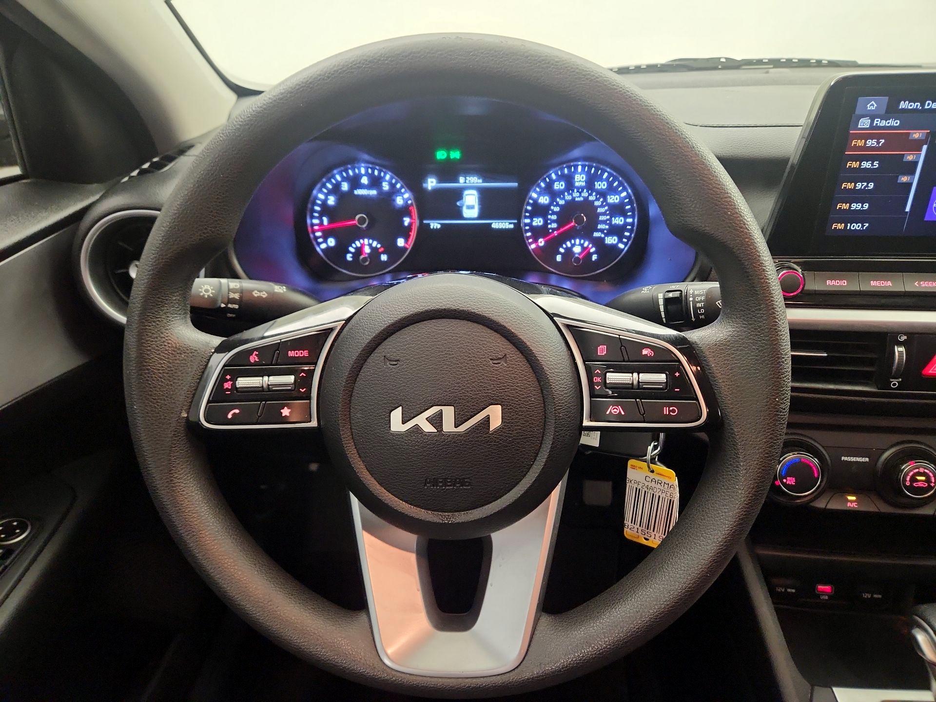 Thumbnail: 2023 Kia Forte - 10