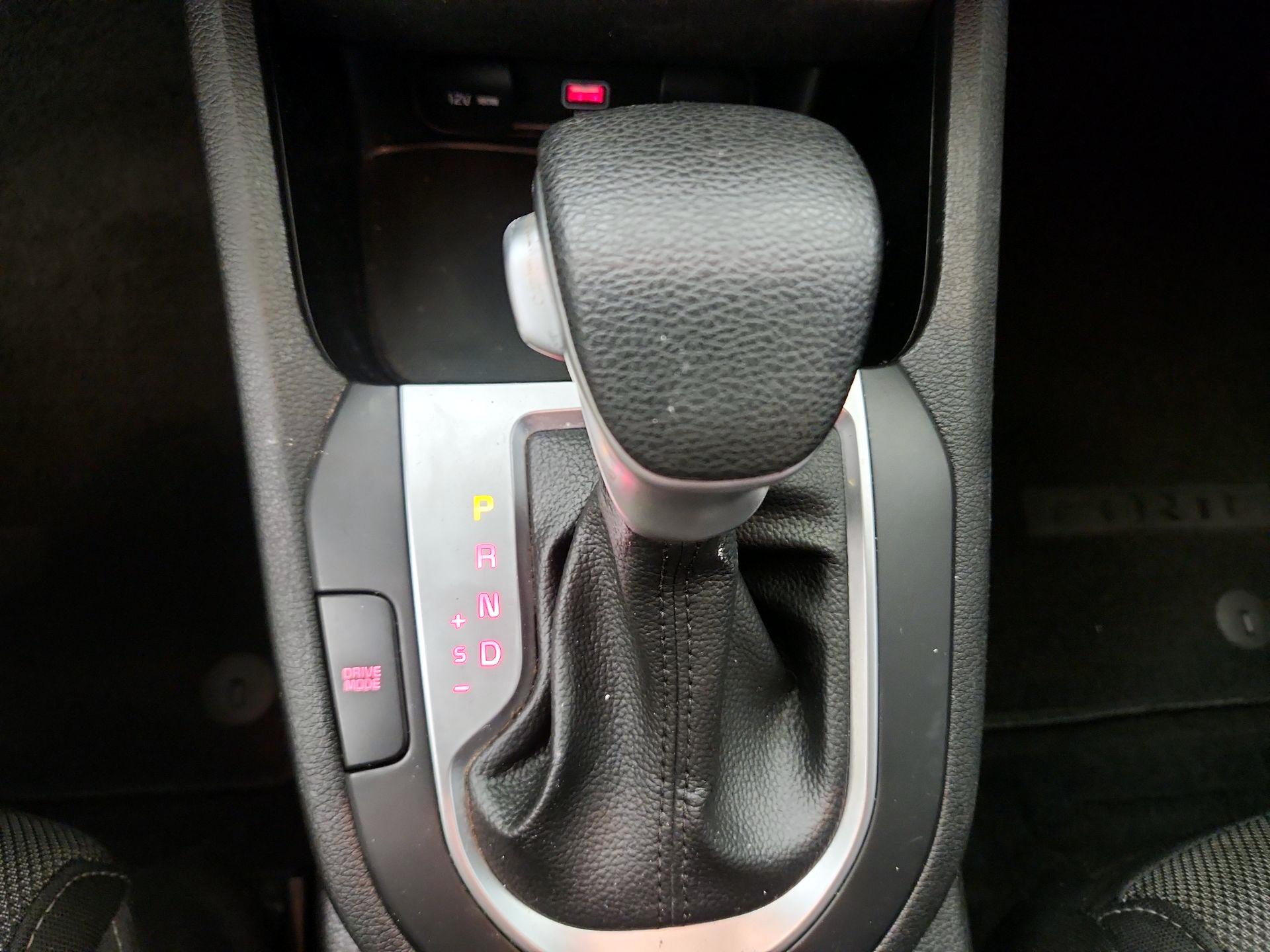 Thumbnail: 2023 Kia Forte - 17