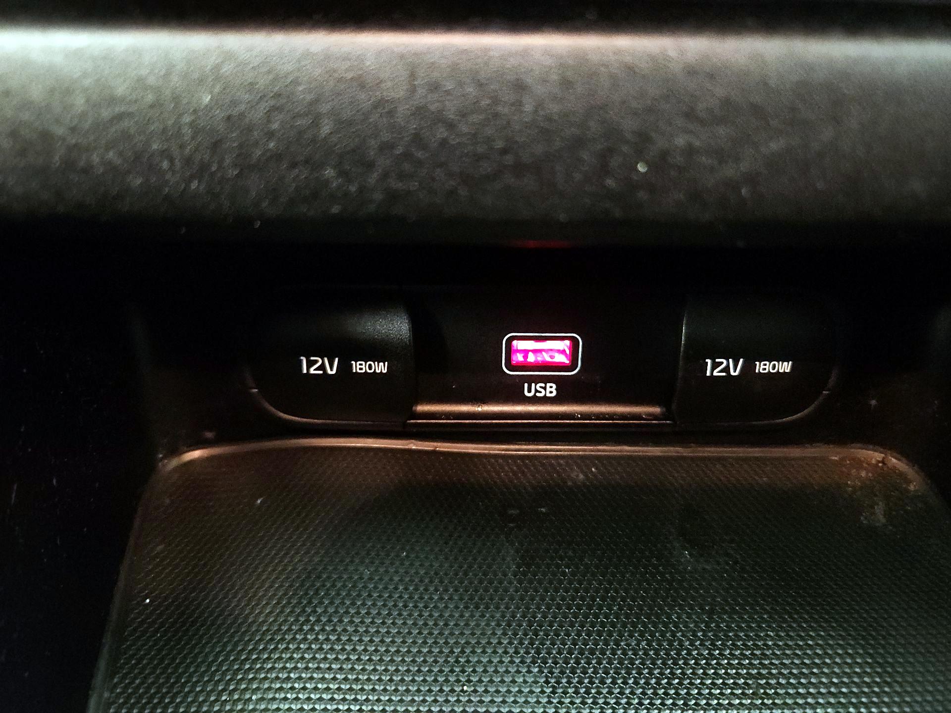 Thumbnail: 2023 Kia Forte - 18