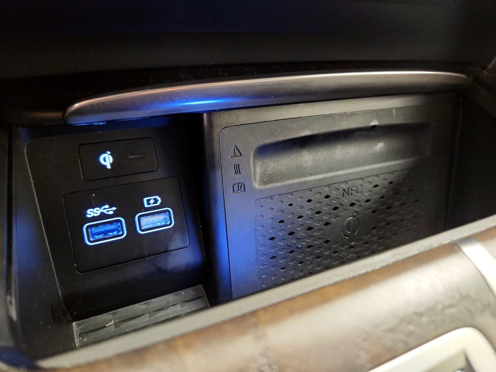 Thumbnail: 2024 Genesis GV80 - 19