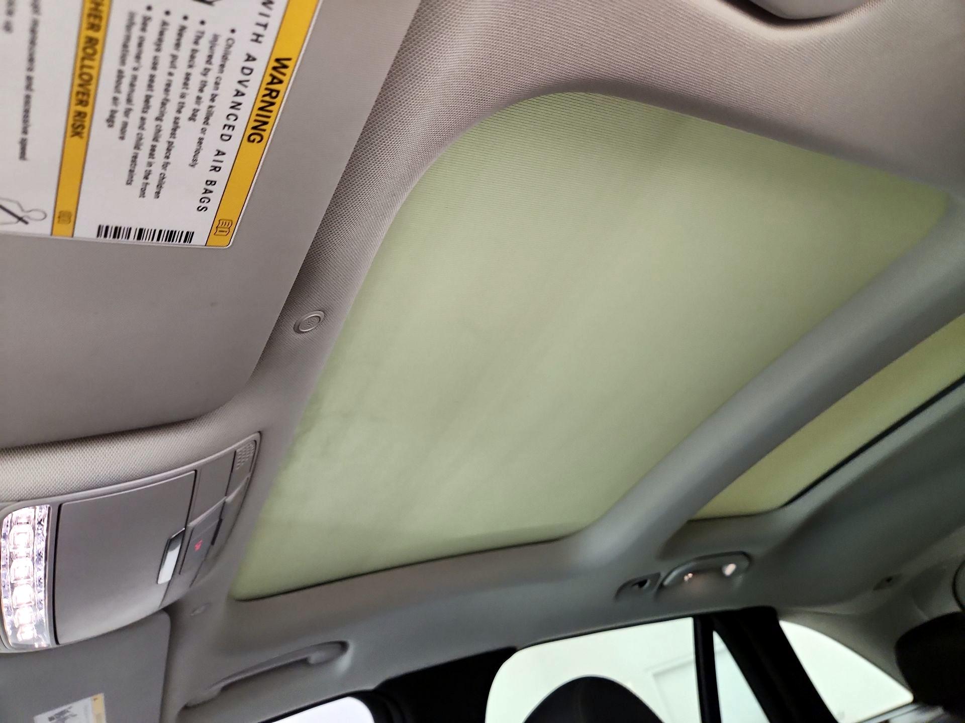 Thumbnail: 2021 Mercedes-Benz GLC - 19