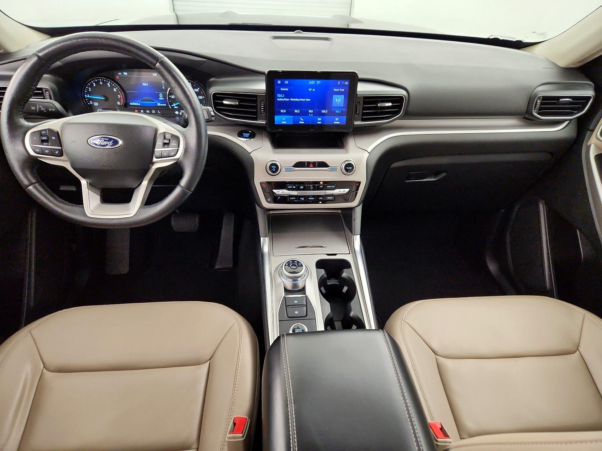 Thumbnail: 2023 Ford Explorer - 9