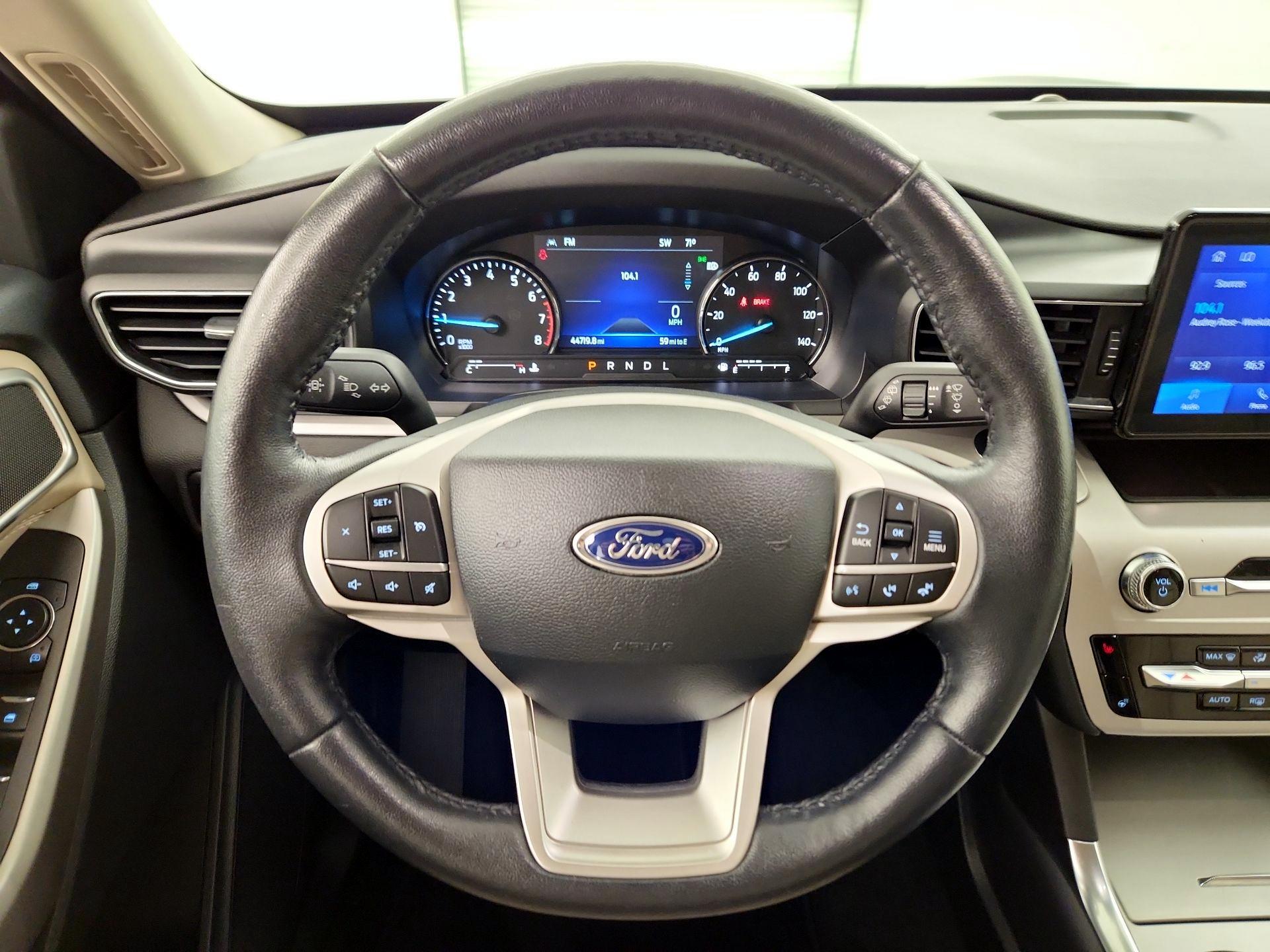 Thumbnail: 2023 Ford Explorer - 10