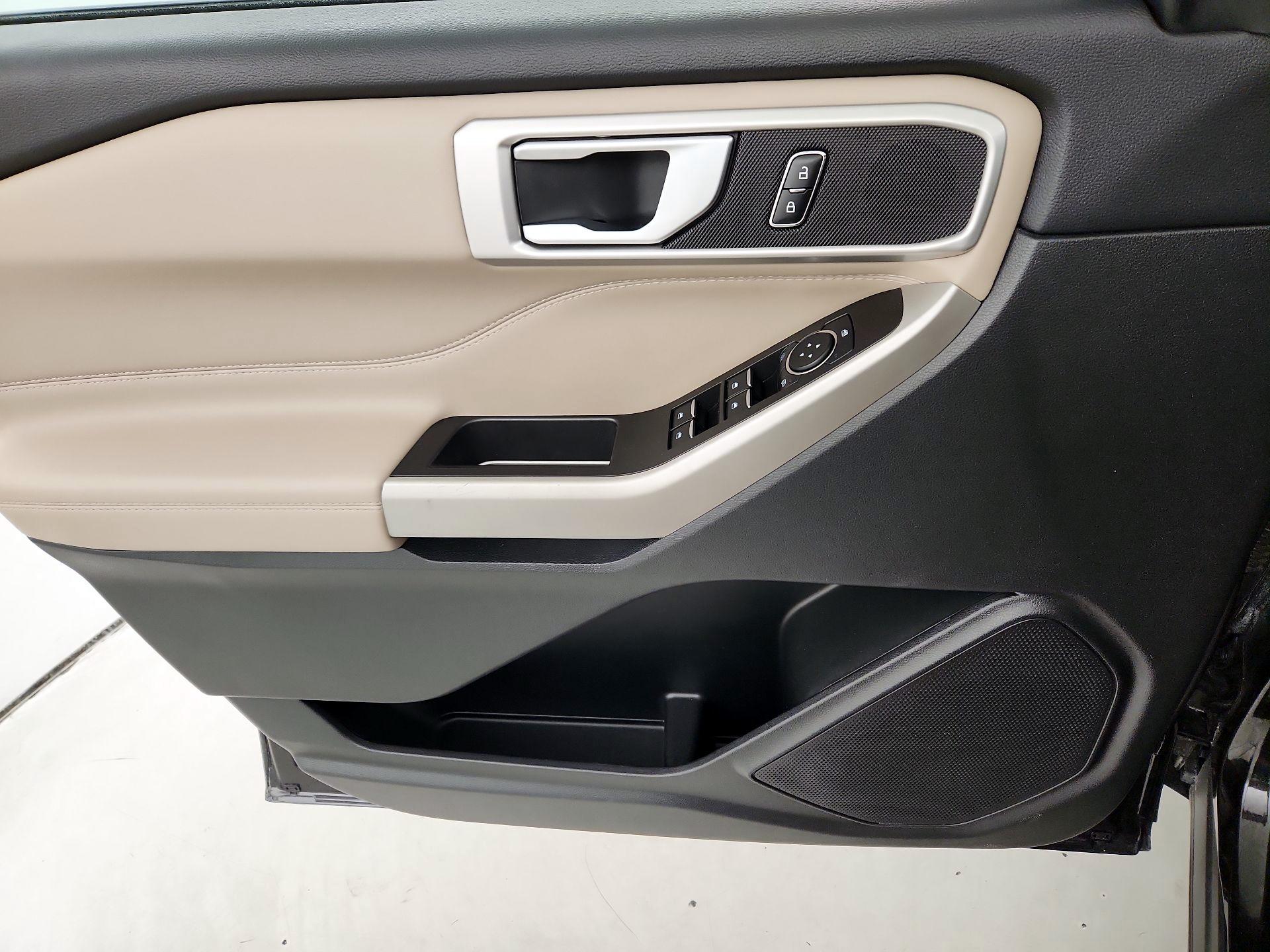 Thumbnail: 2023 Ford Explorer - 12