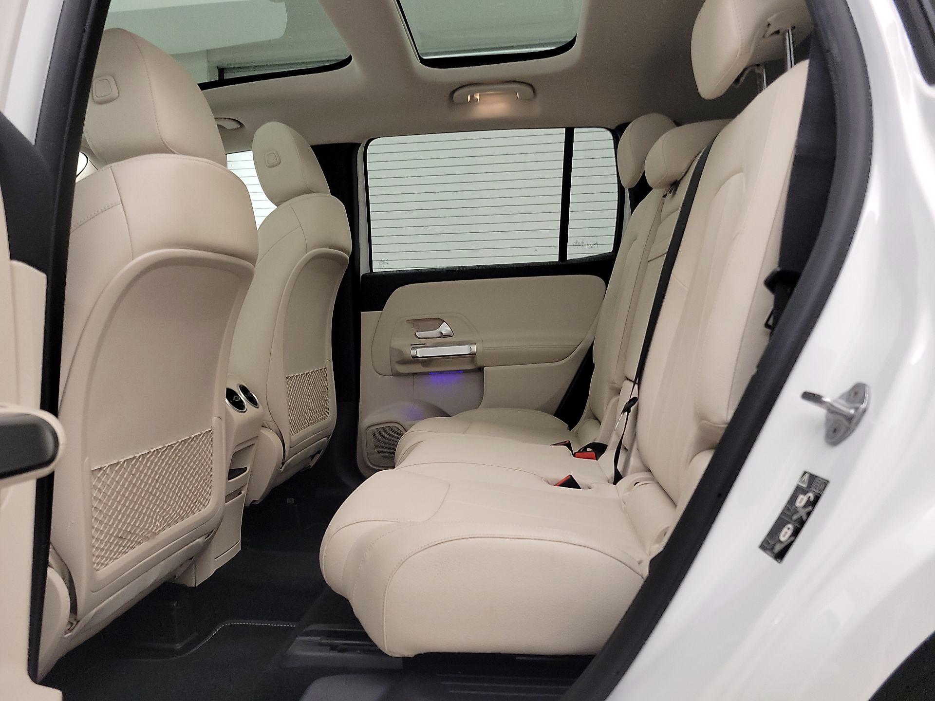 Thumbnail: 2023 Mercedes-Benz GLB - 20