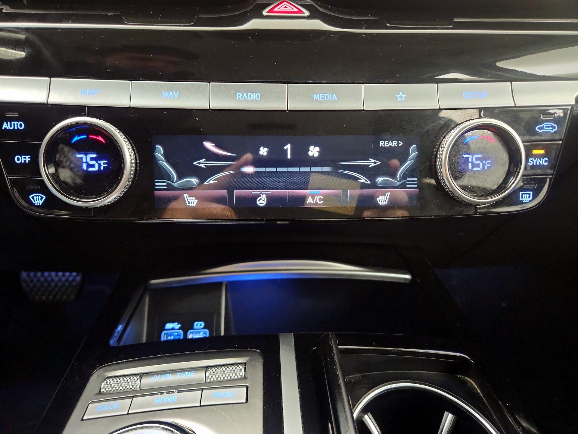 Thumbnail: 2023 Genesis G80 - 14