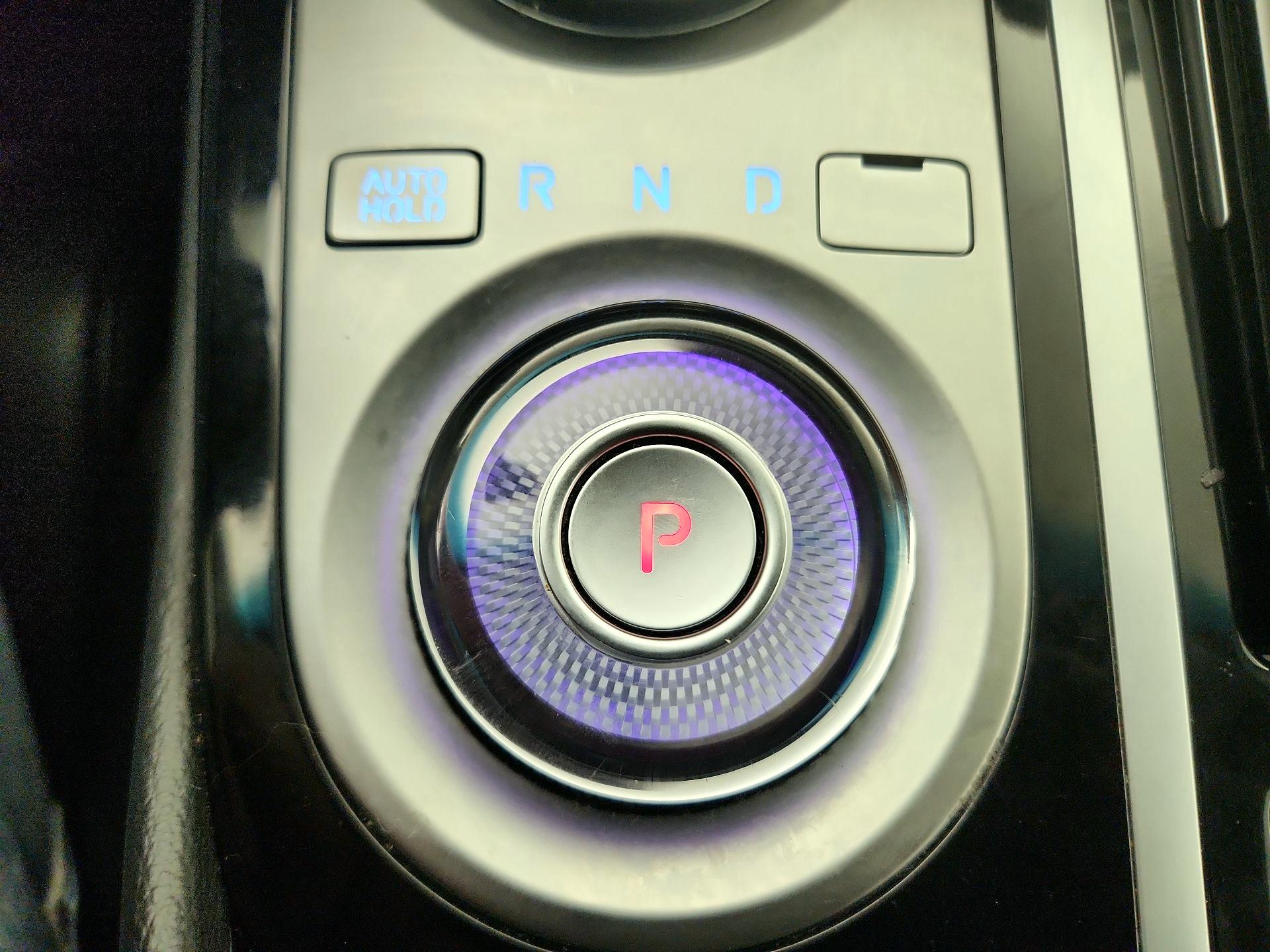 Thumbnail: 2023 Genesis G80 - 15