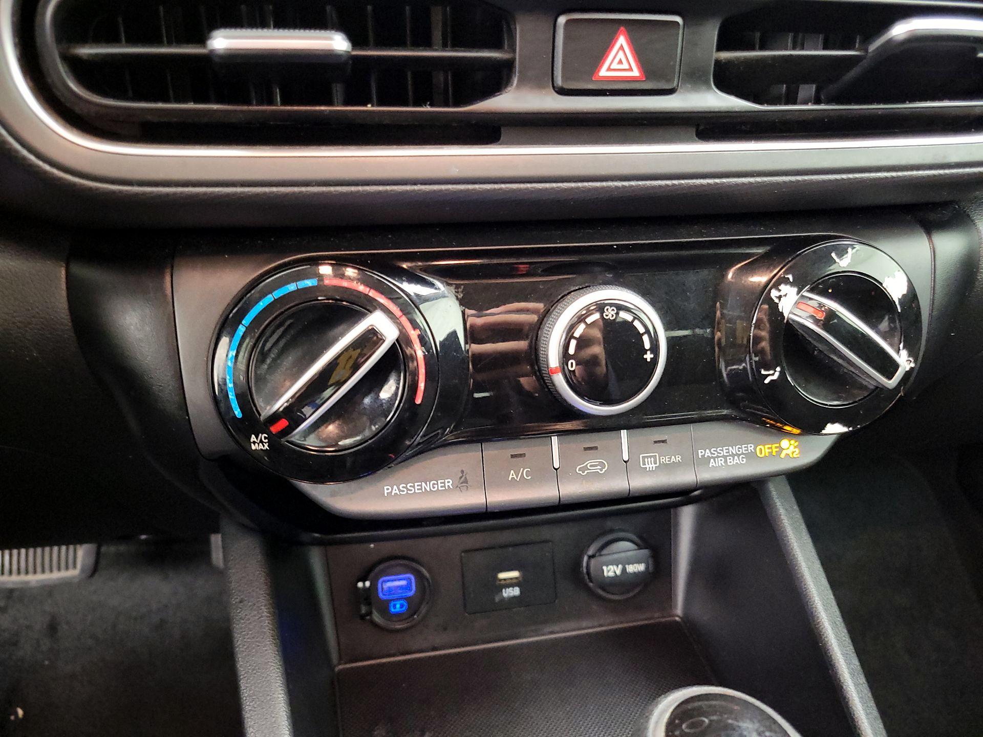 Thumbnail: 2022 Hyundai Kona - 16