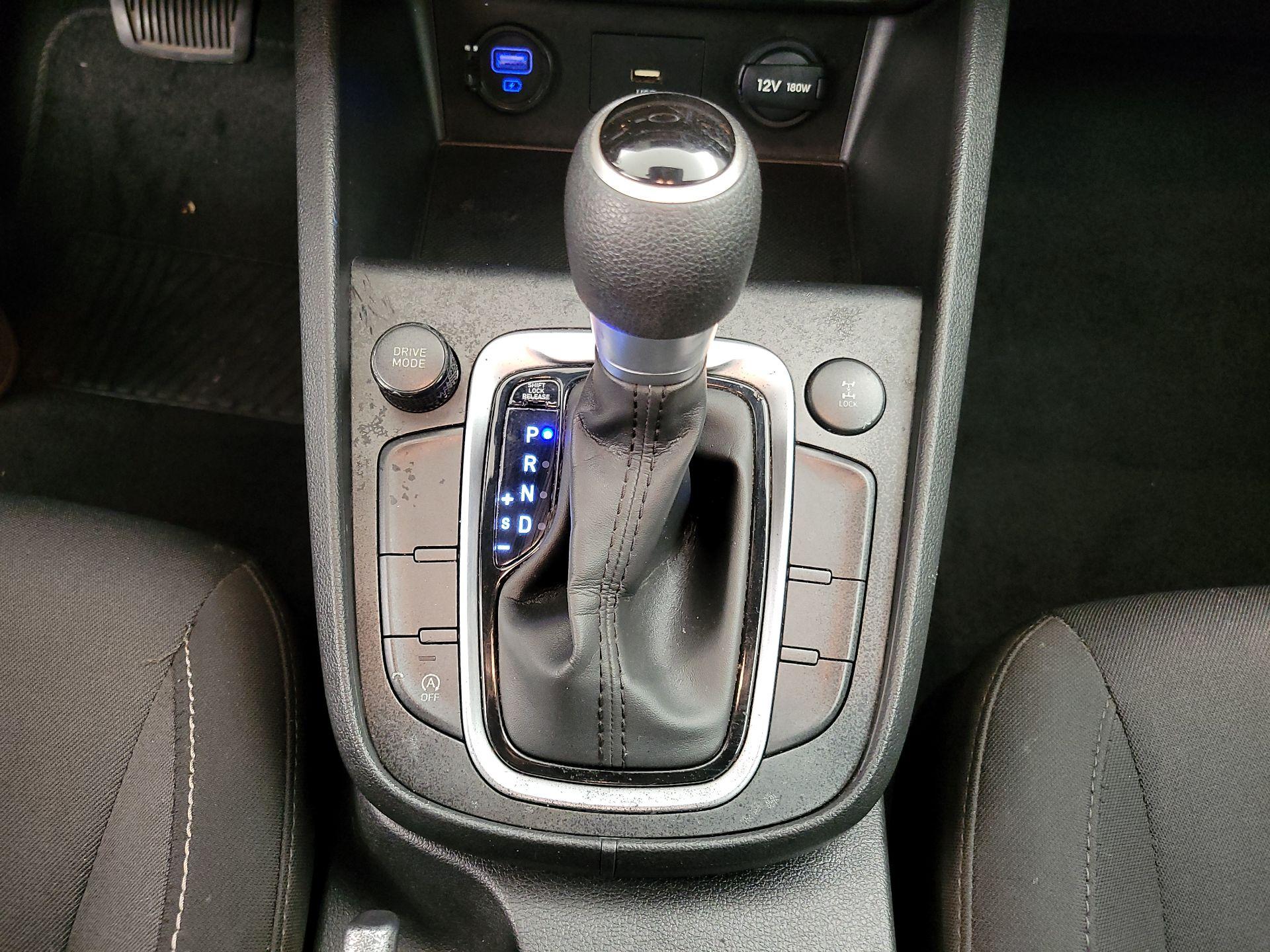 Thumbnail: 2022 Hyundai Kona - 17