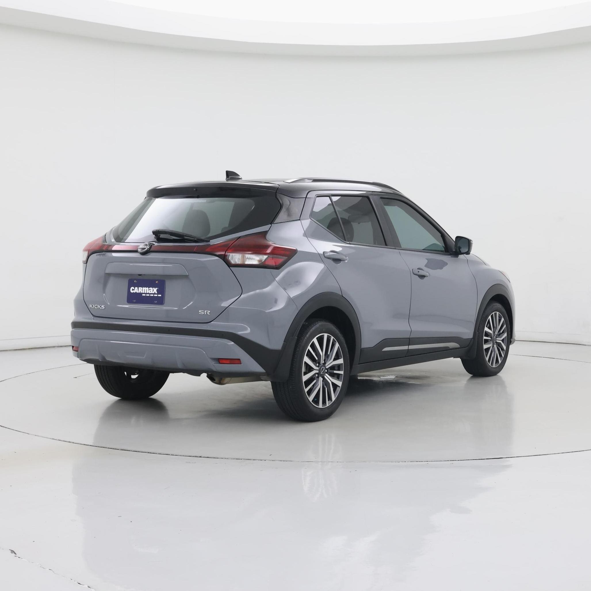 Thumbnail: 2023 Nissan Kicks - 8