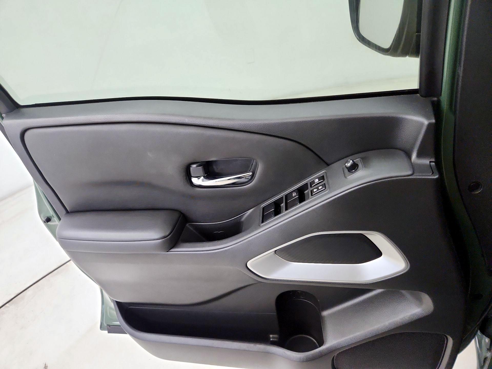 Thumbnail: 2023 Nissan Frontier - 12