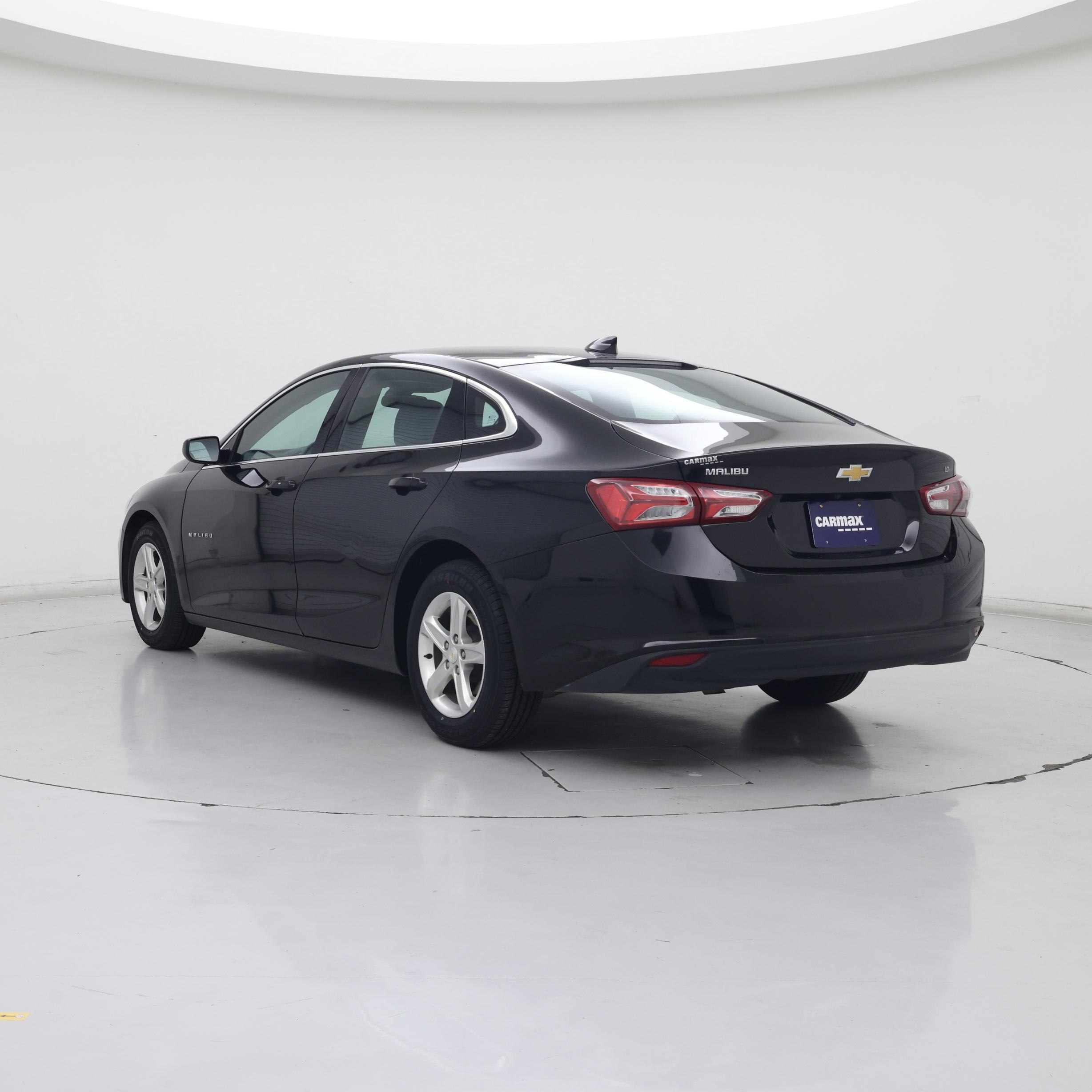 Thumbnail: 2022 Chevrolet Malibu - 2