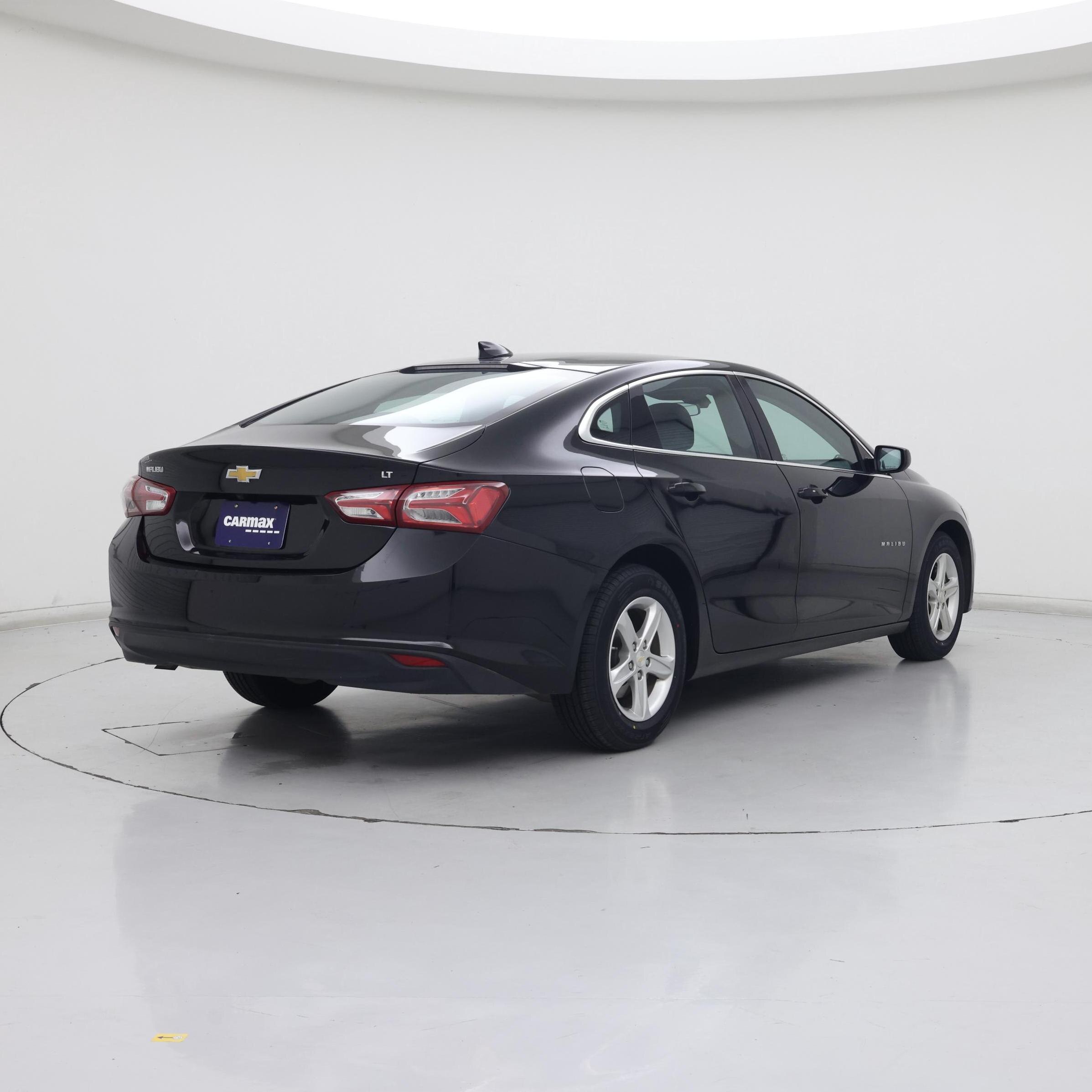 Thumbnail: 2022 Chevrolet Malibu - 8