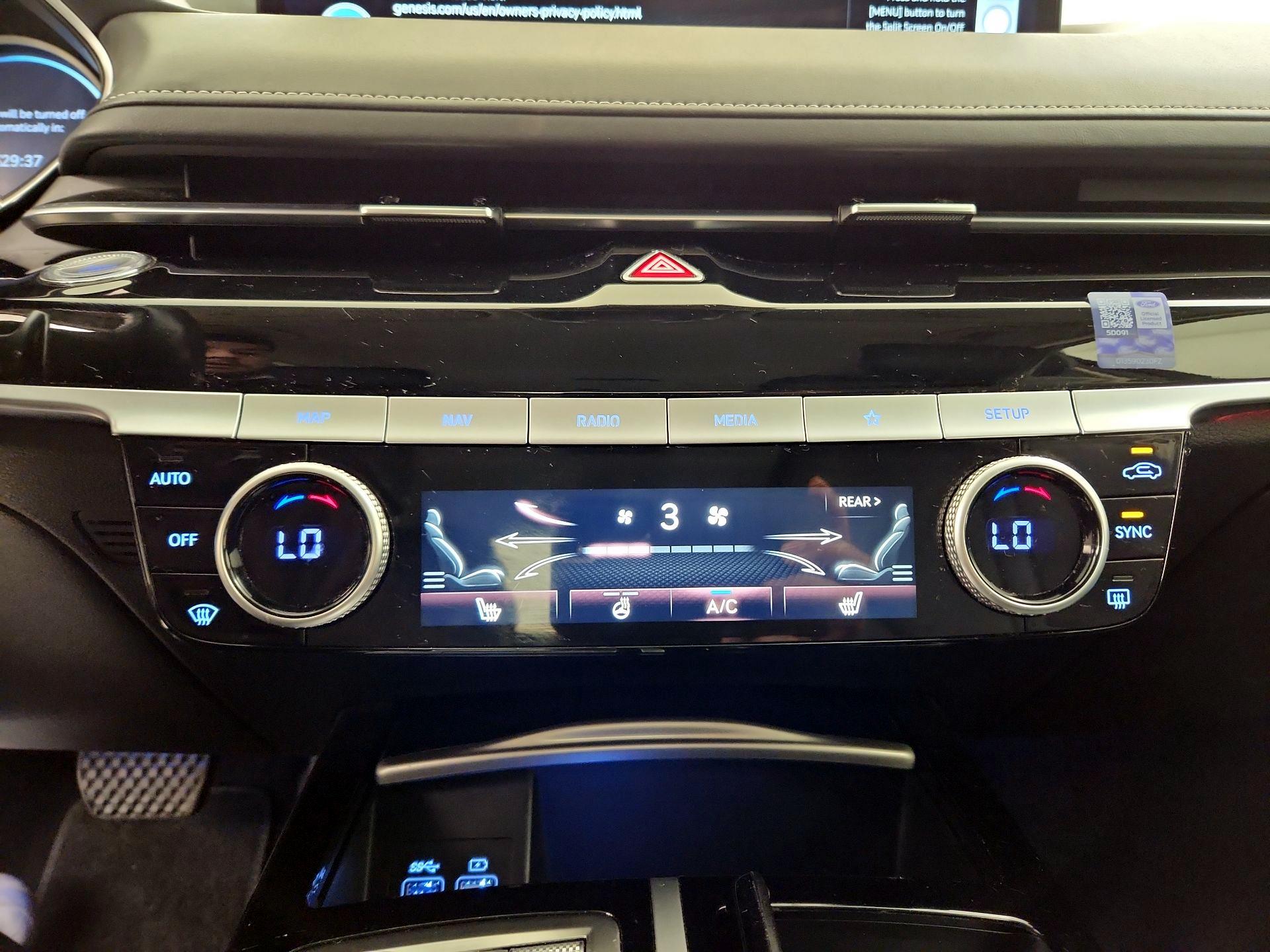 Thumbnail: 2023 Genesis G80 - 17