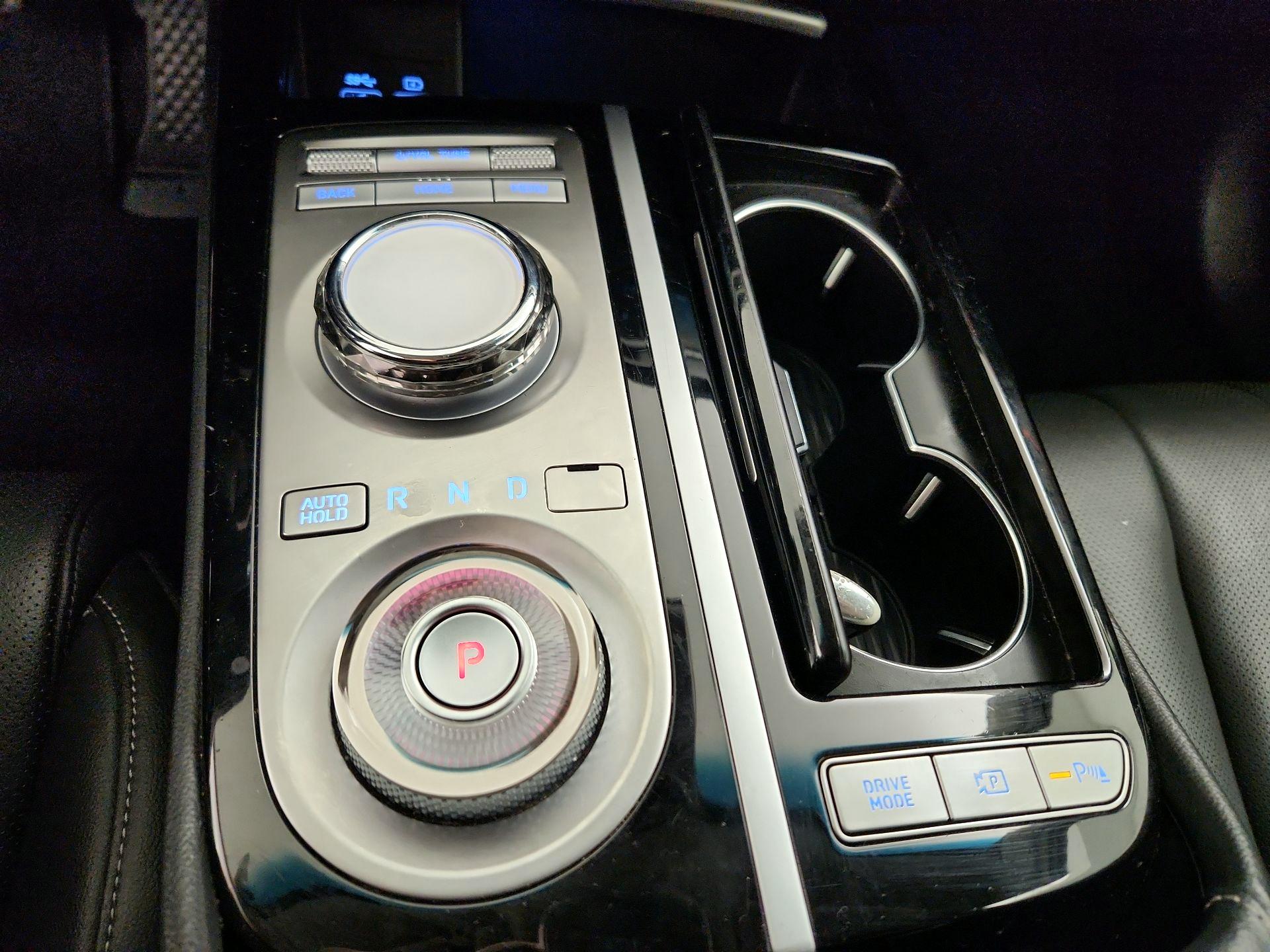 Thumbnail: 2023 Genesis G80 - 18