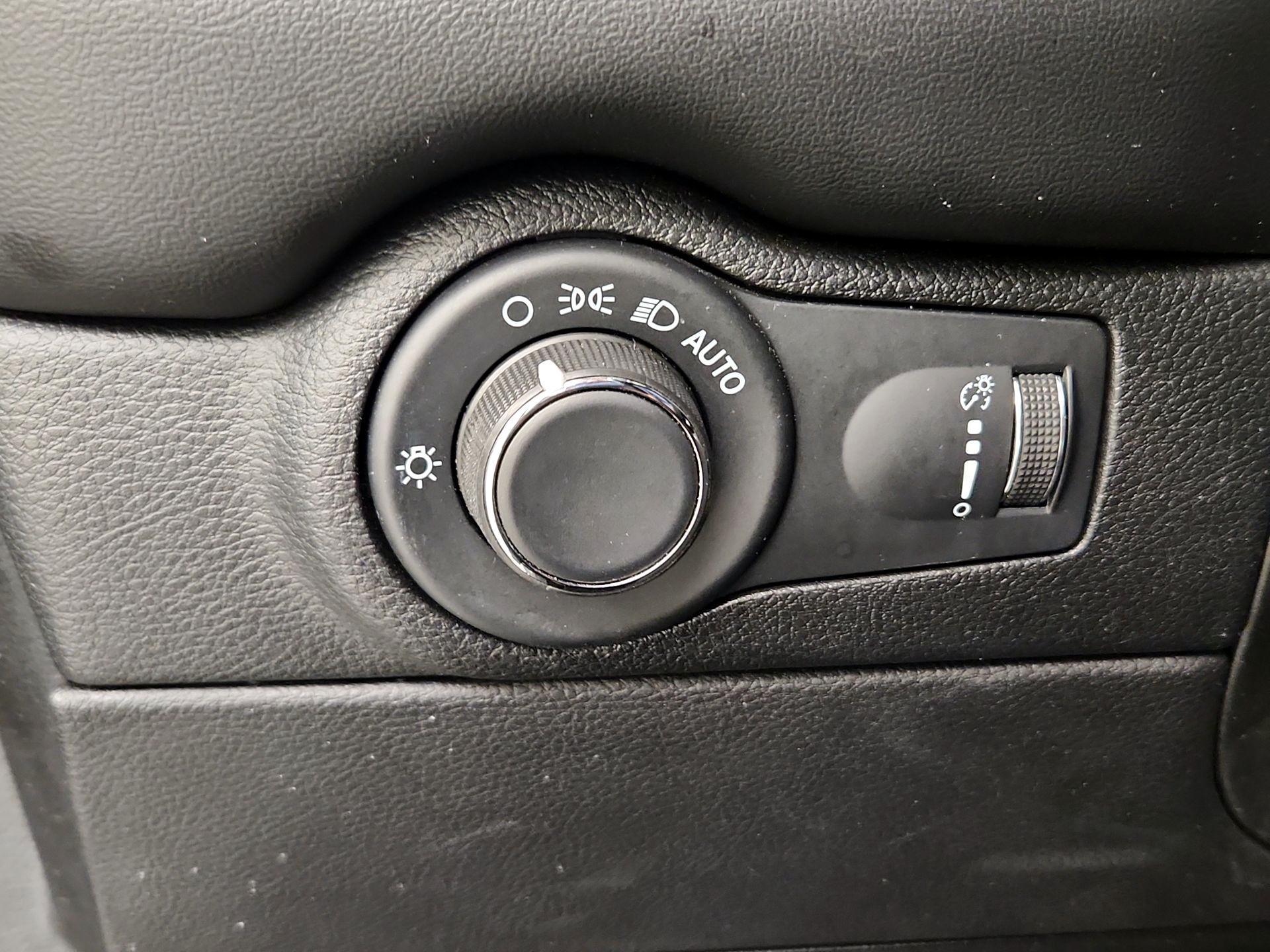 Thumbnail: 2023 Dodge Durango - 13