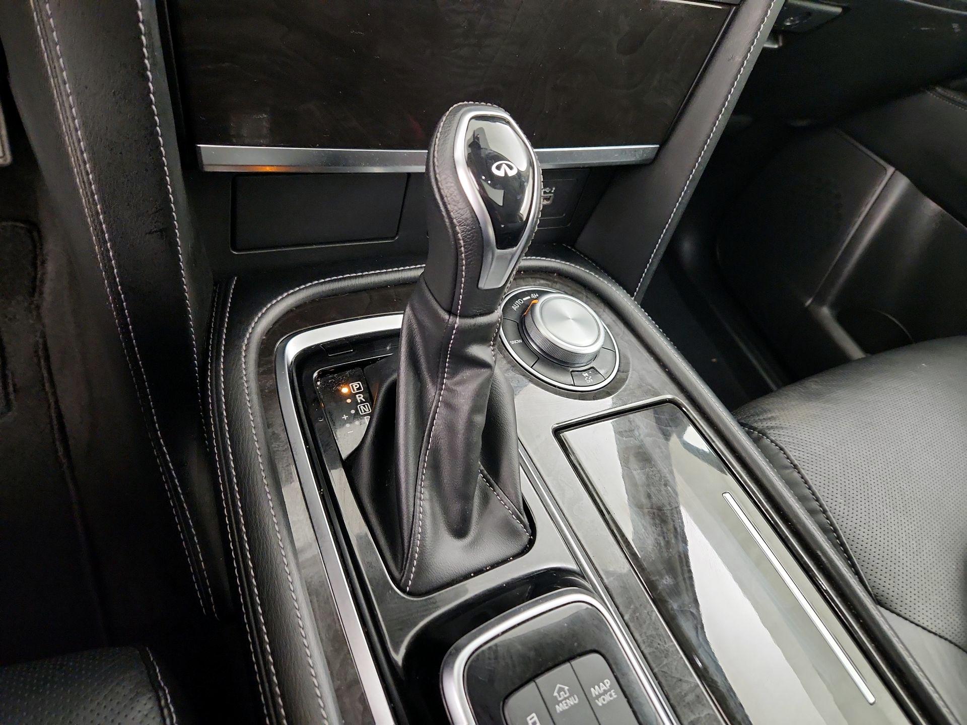 Thumbnail: 2024 INFINITI QX80 - 18