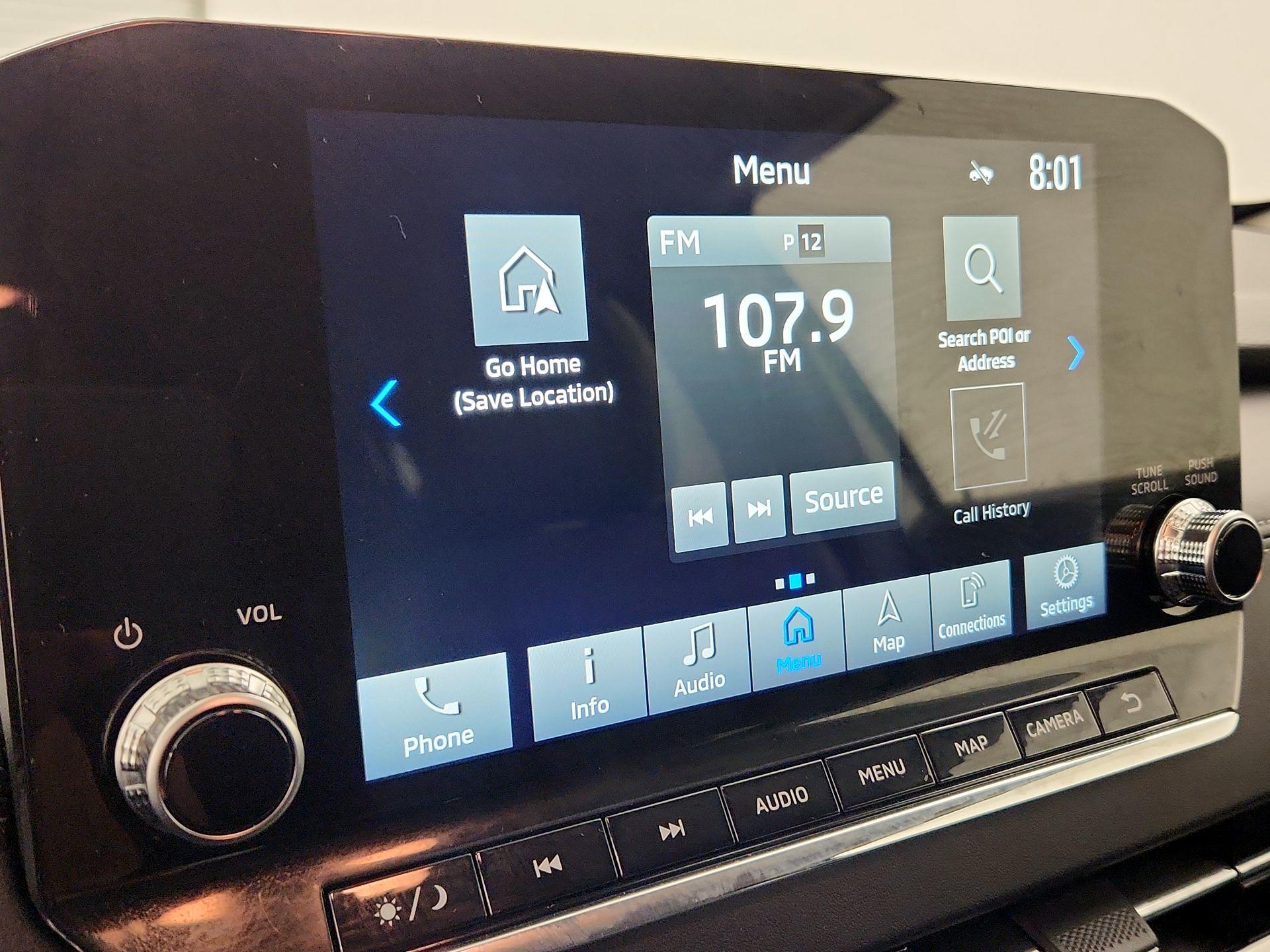 Thumbnail: 2024 Mitsubishi Outlander - 16