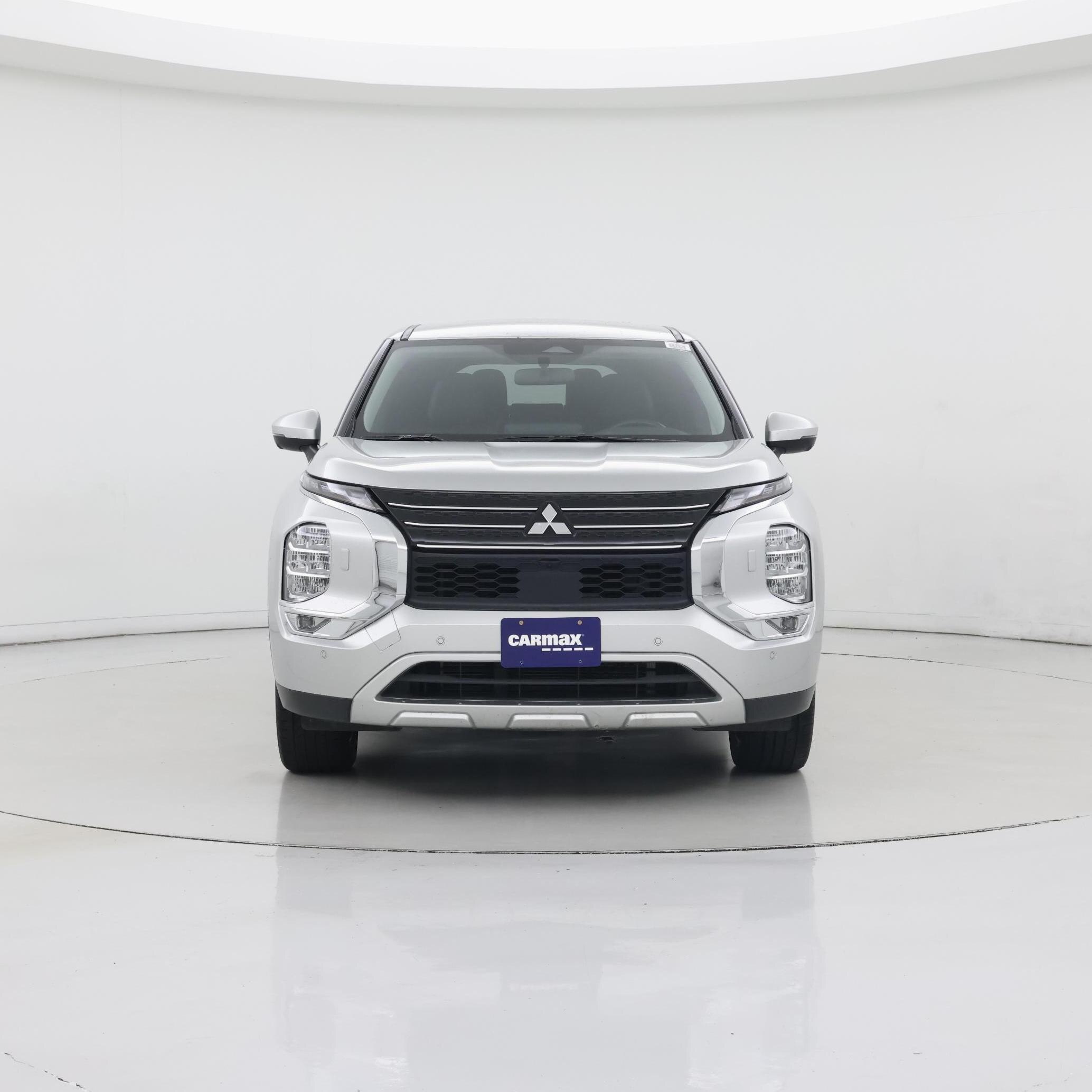 Thumbnail: 2024 Mitsubishi Outlander - 5