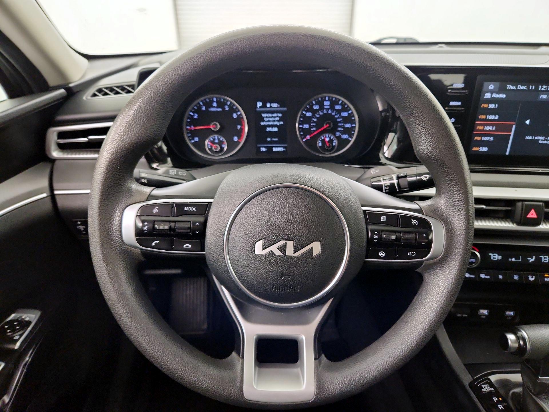 Thumbnail: 2022 Kia K5 - 10