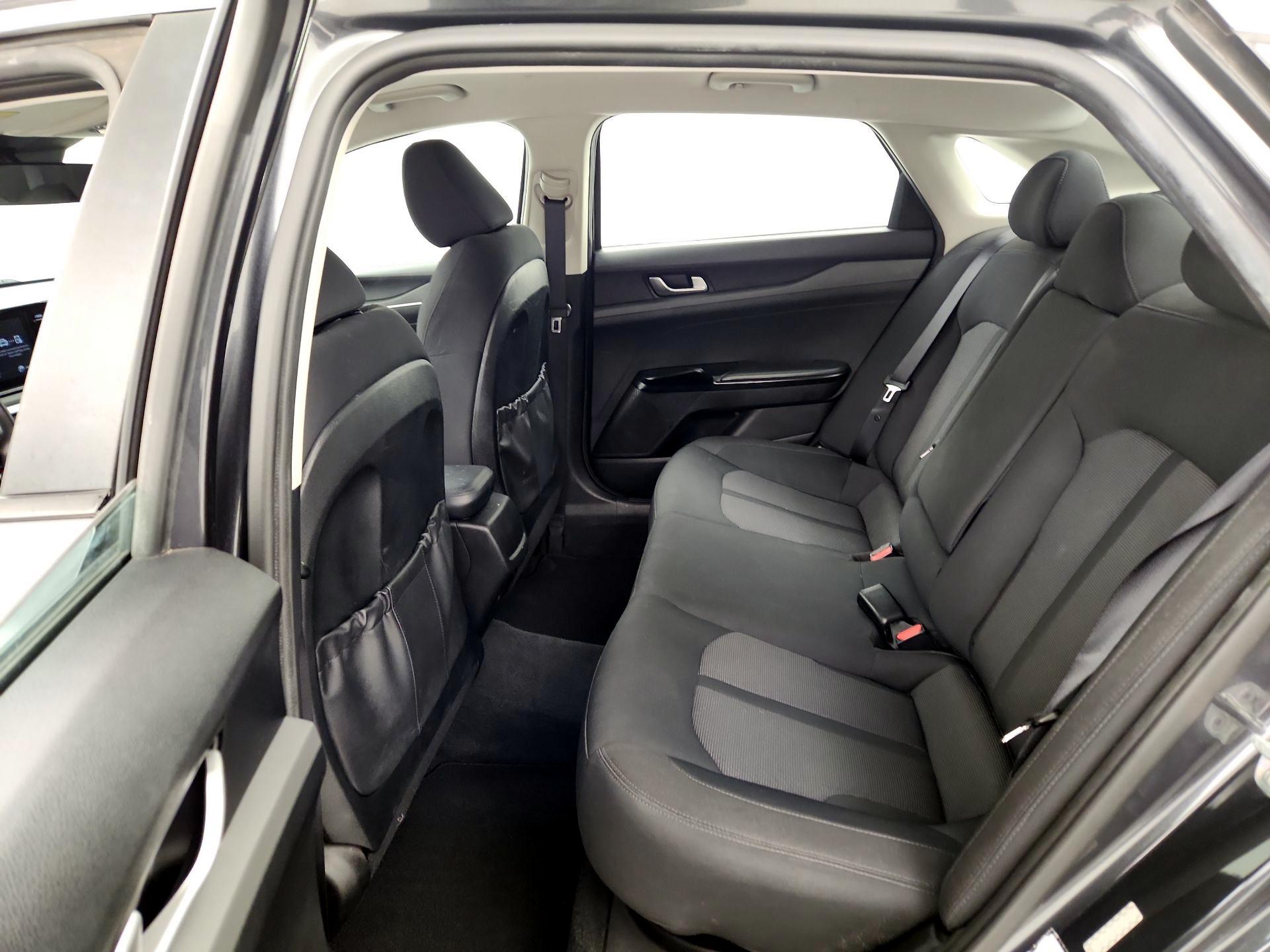 Thumbnail: 2022 Kia K5 - 19